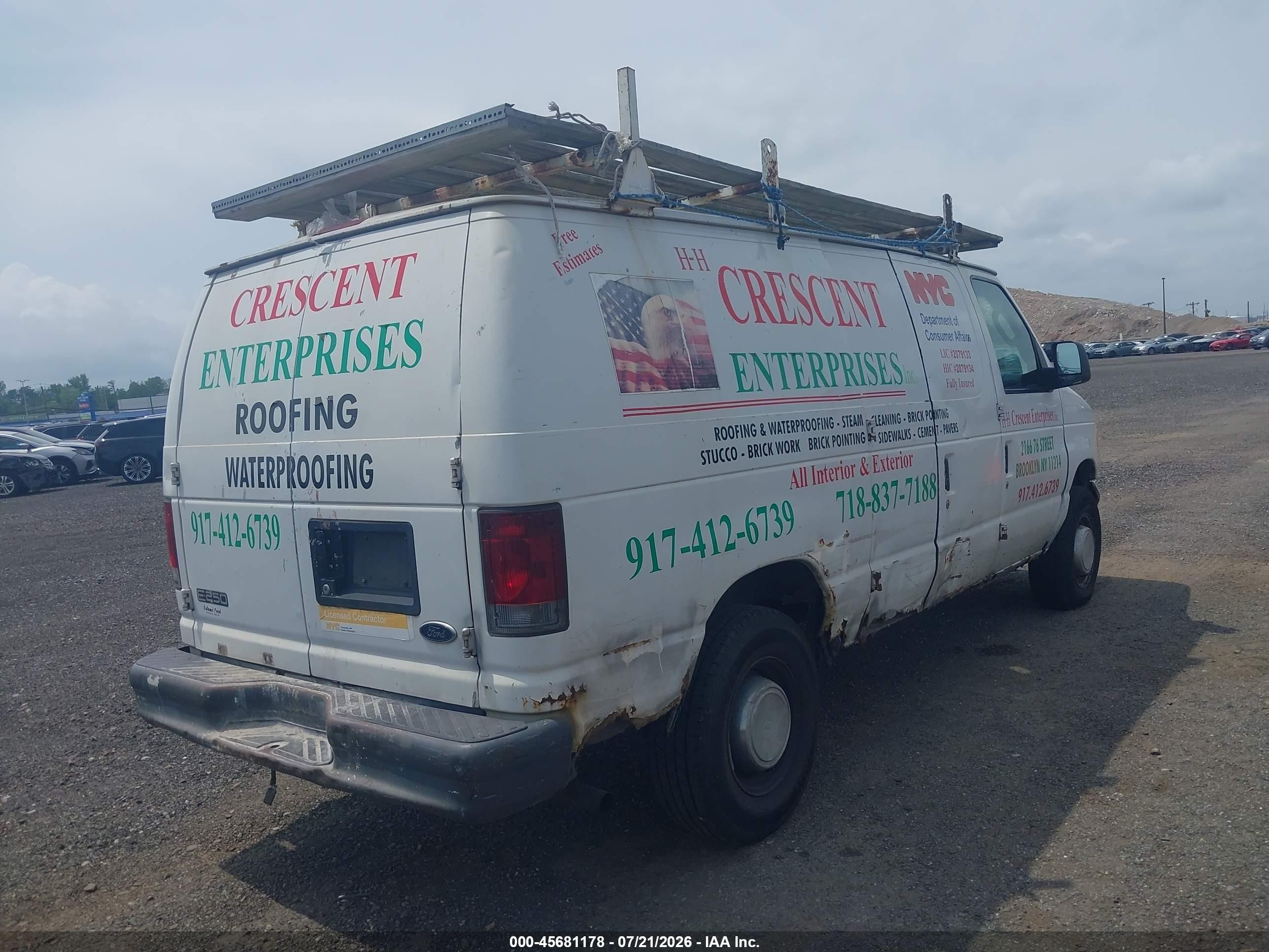 2005 Ford E-250 Commercial/recreational White vin: 1FTNE24W75HA19820