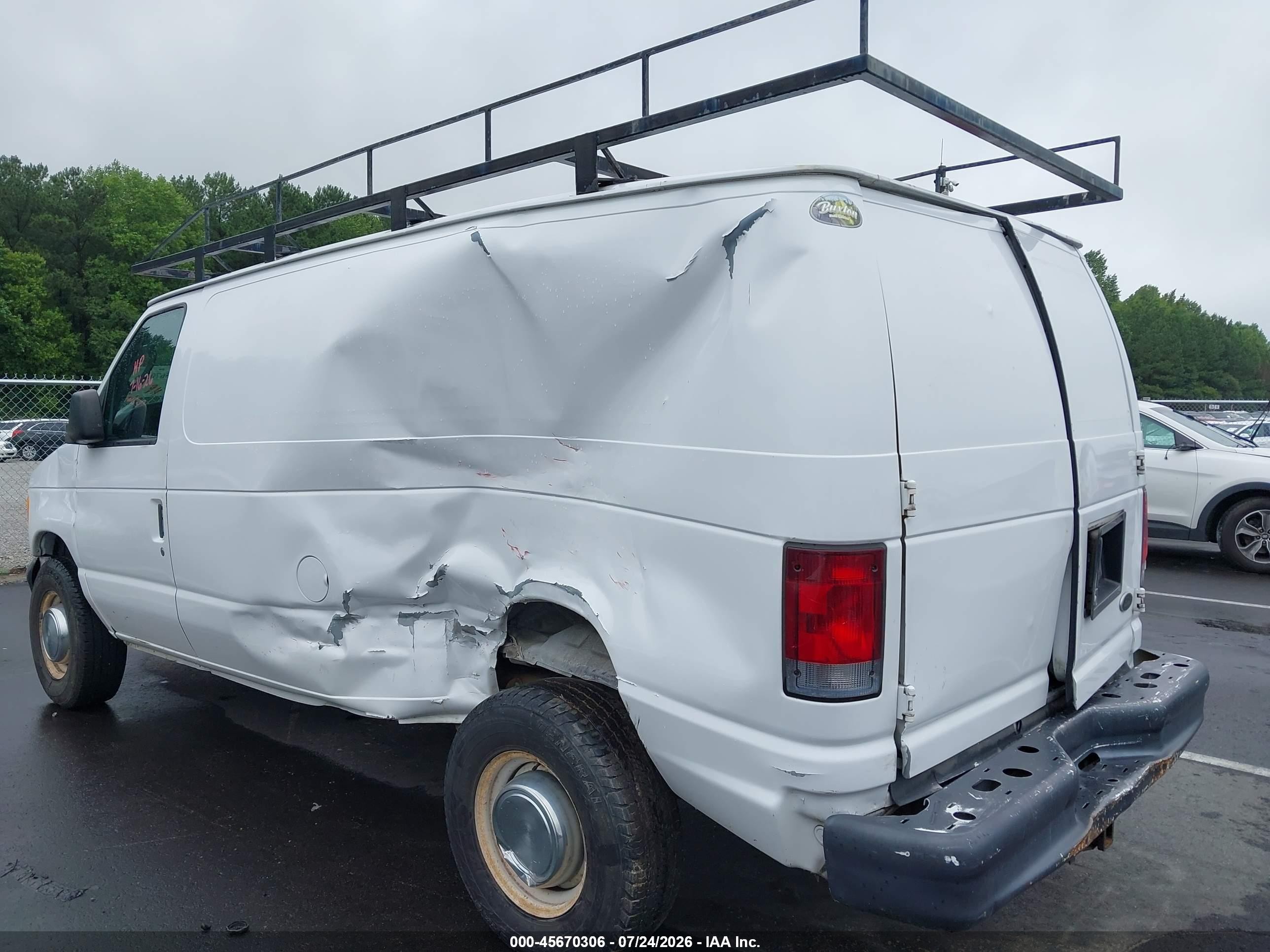 2005 Ford E-250 Commercial/recreational White vin: 1FTNE24W75HA86630