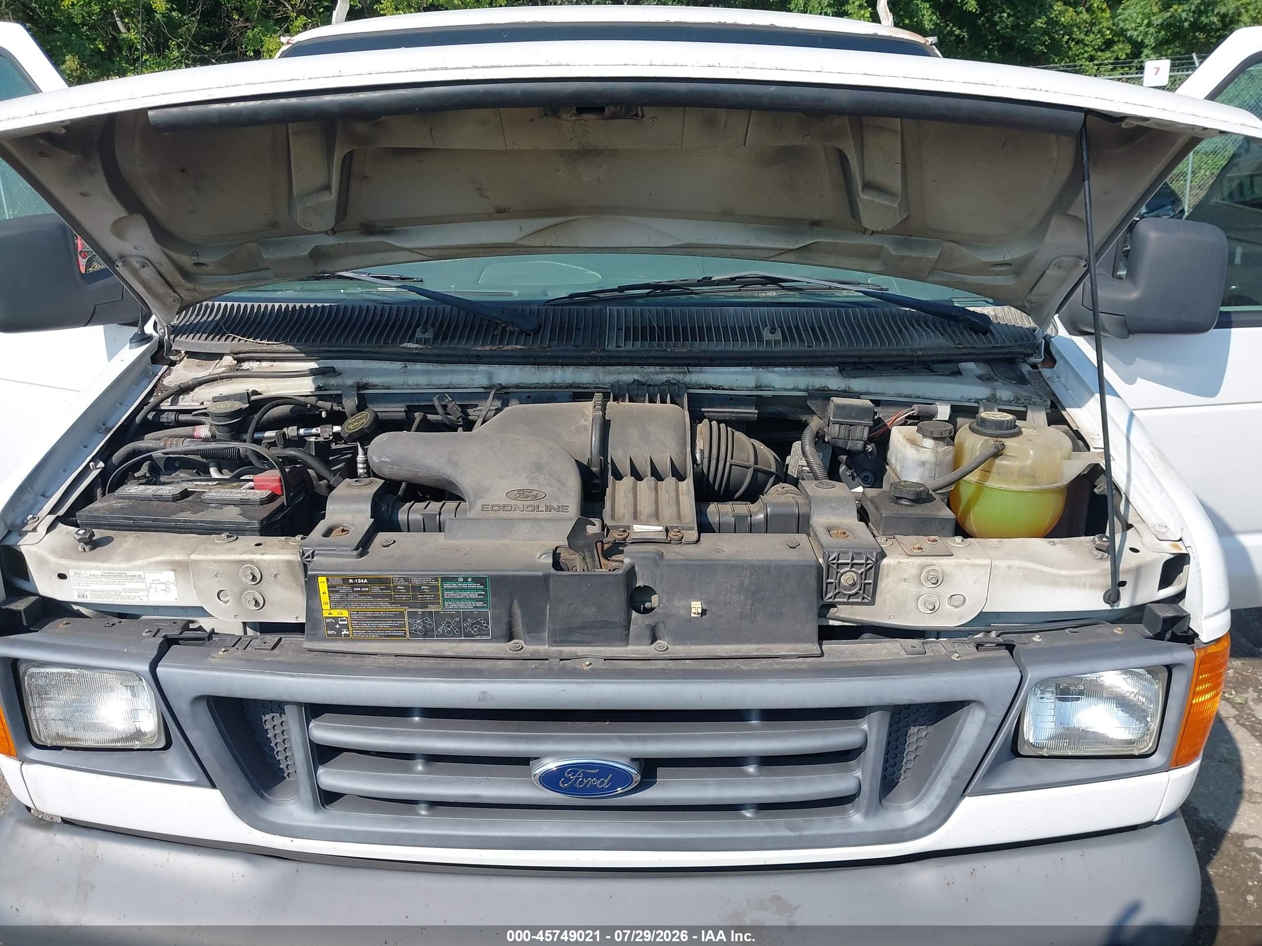 2006 Ford E-250 Commercial/recreational White vin: 1FTNE24W76DB33356