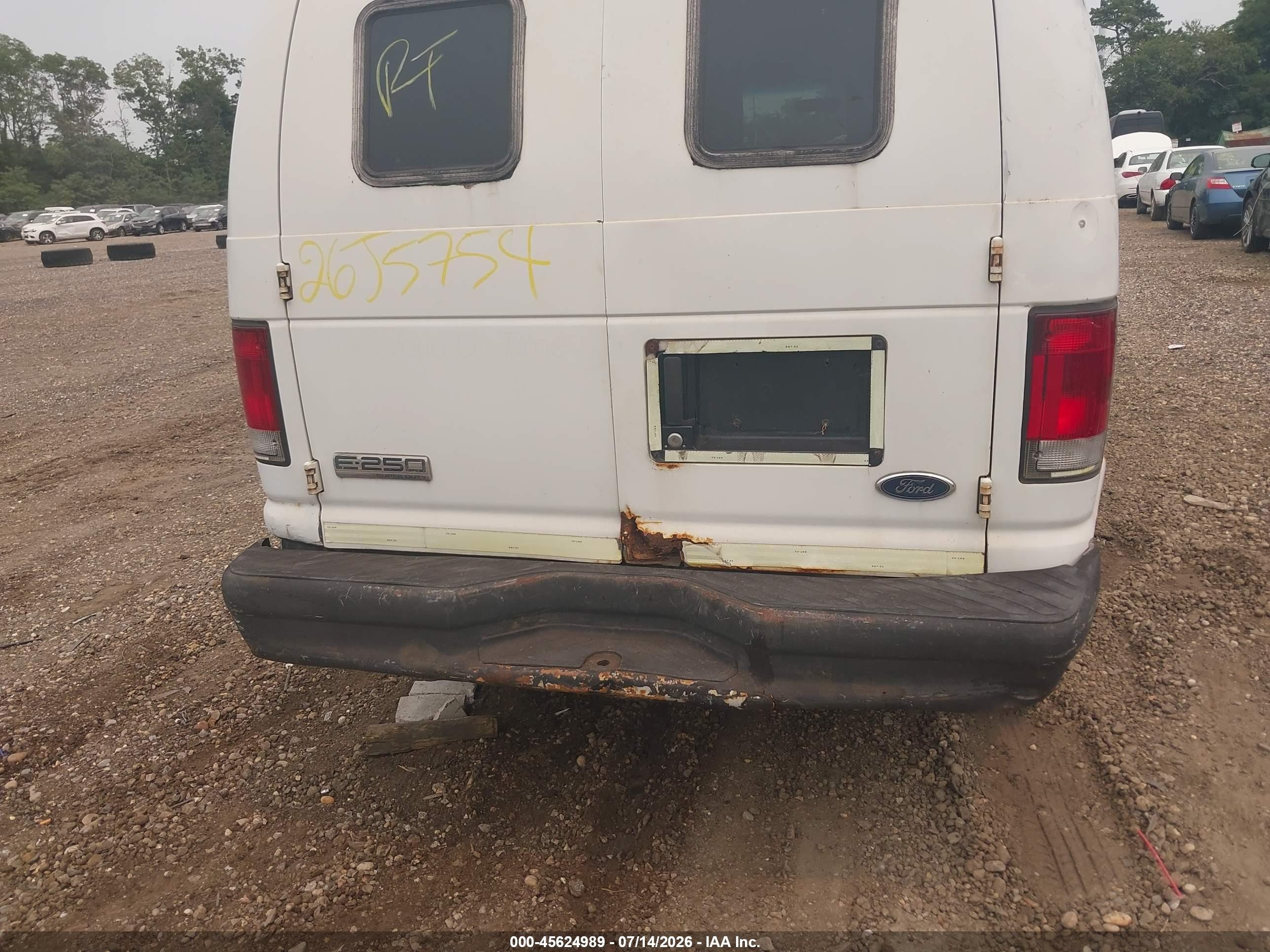 2007 Ford E-250 Commercial/recreational White vin: 1FTNE24W77DA99940