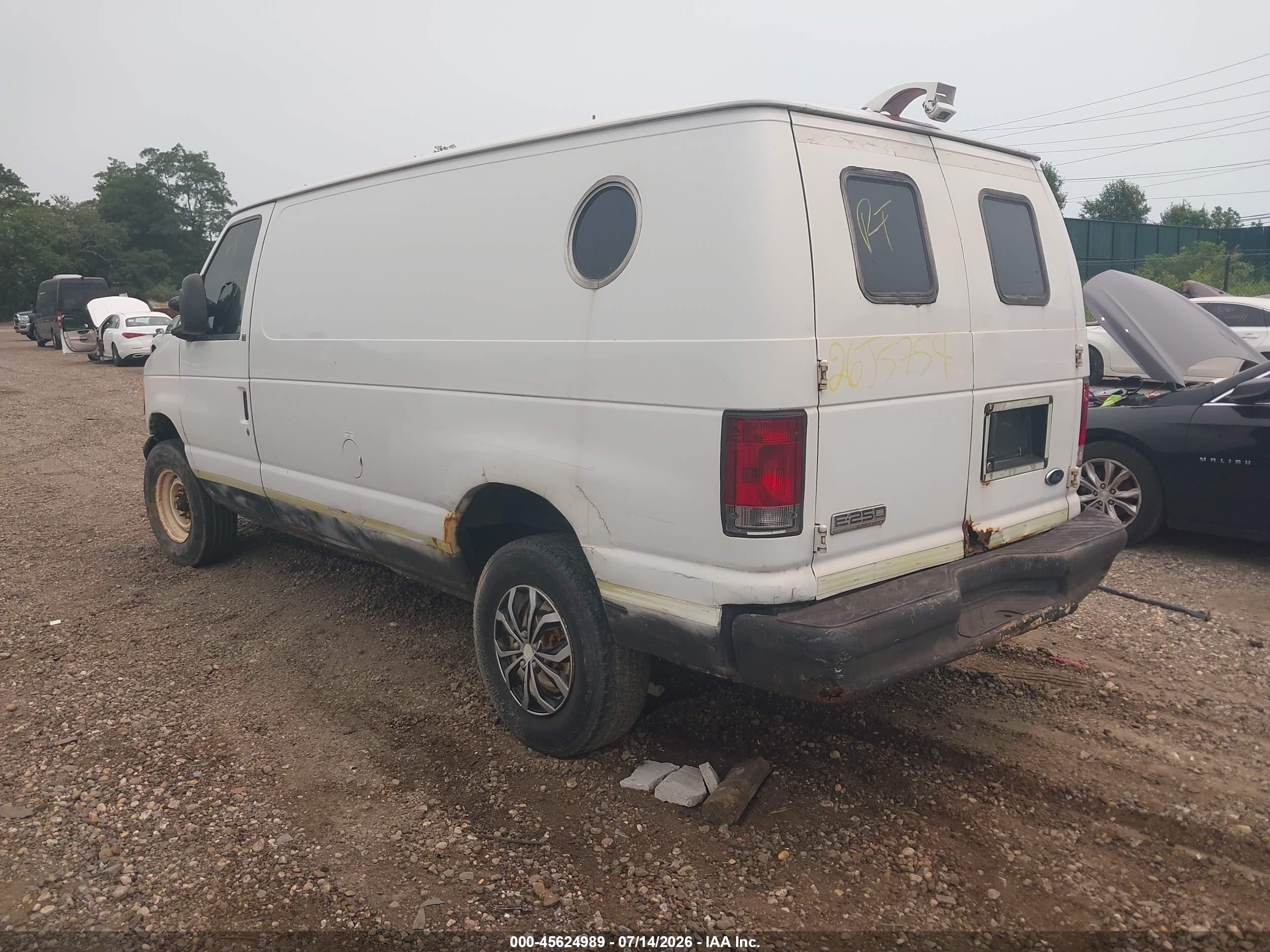 2007 Ford E-250 Commercial/recreational White vin: 1FTNE24W77DA99940