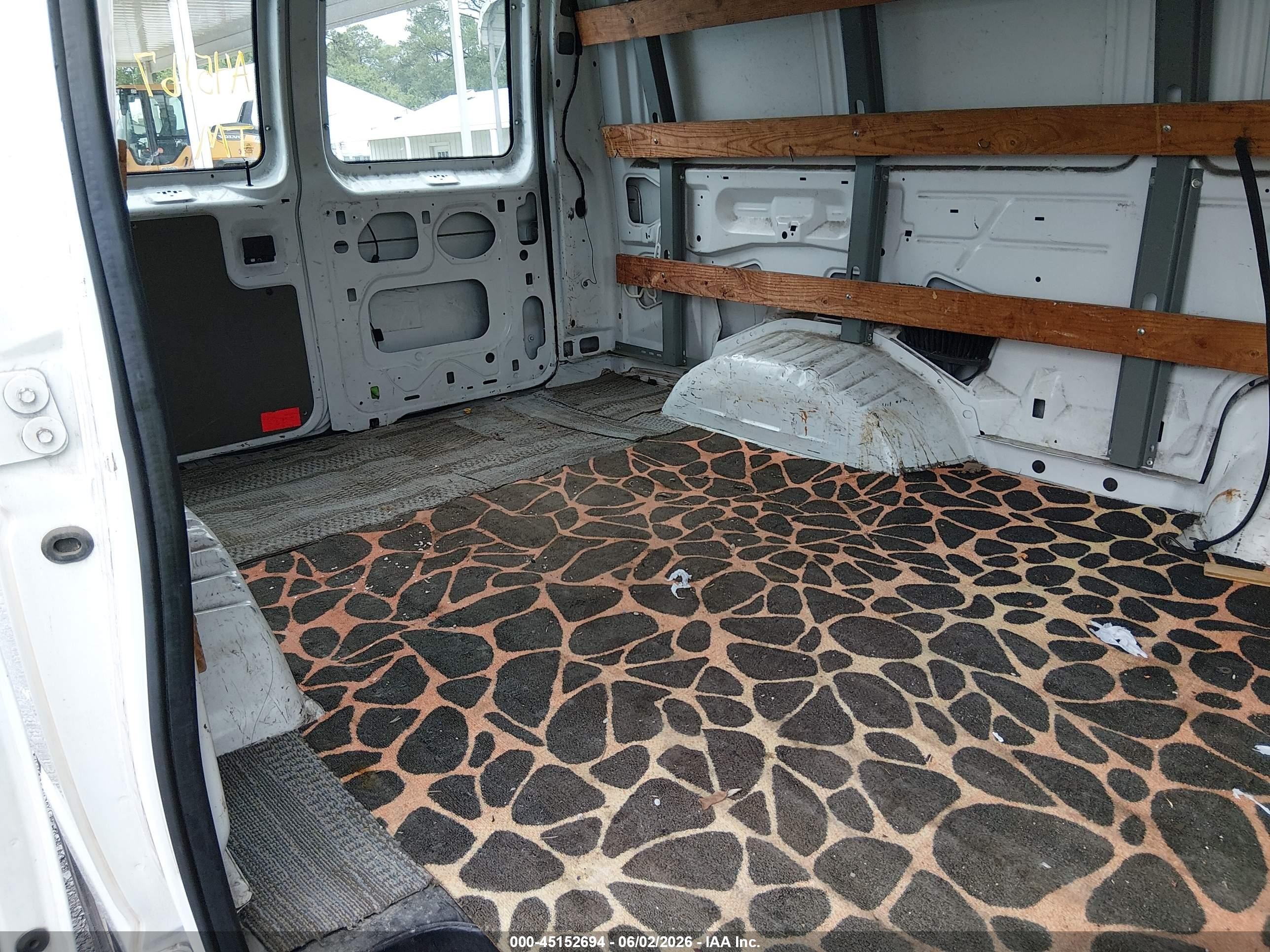 2009 Ford E-250 Commercial/recreational Белый vin: 1FTNE24W79DA45167