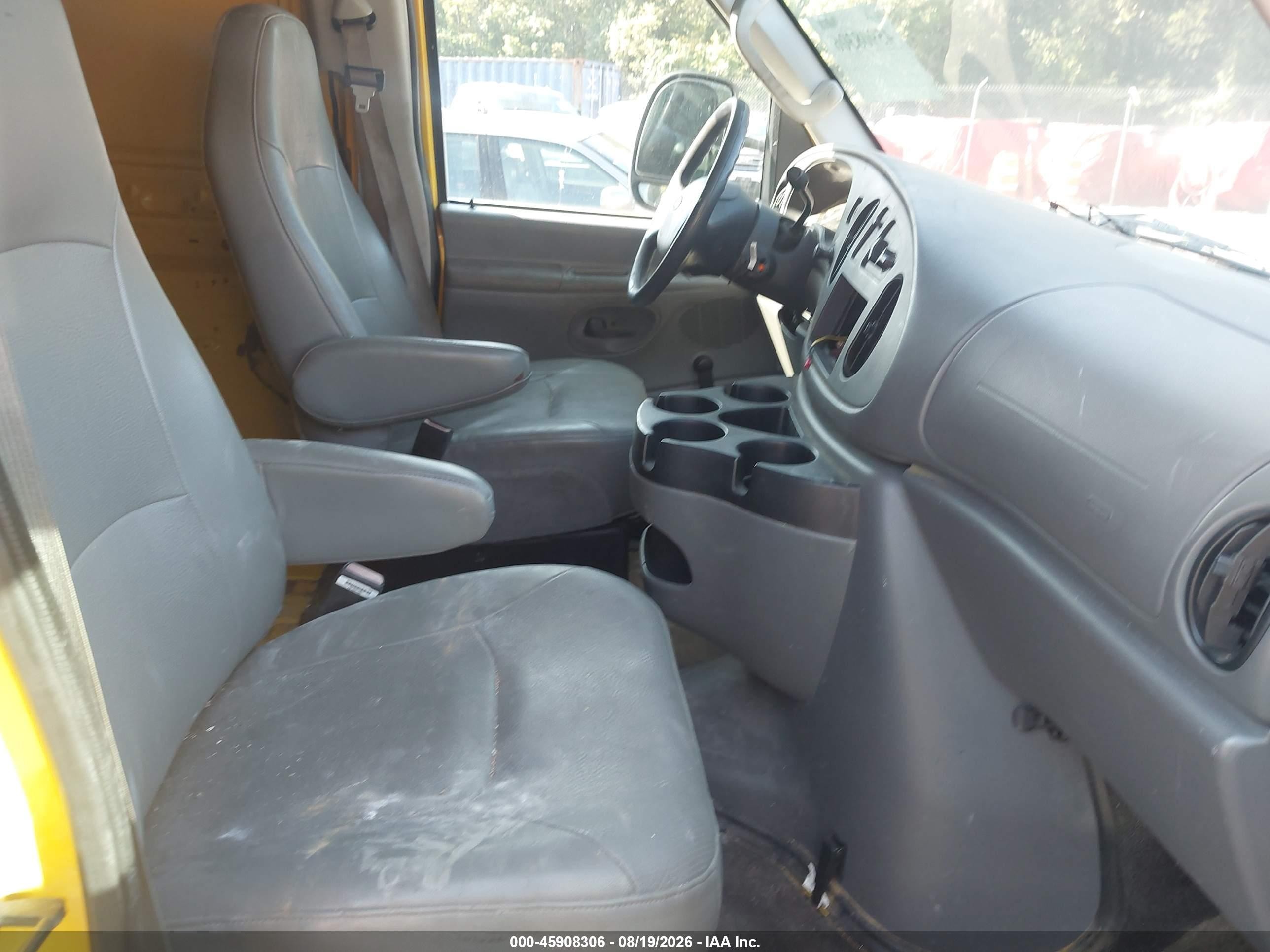2007 Ford E-250 Commercial/recreational Yellow vin: 1FTNE24W87DB03784