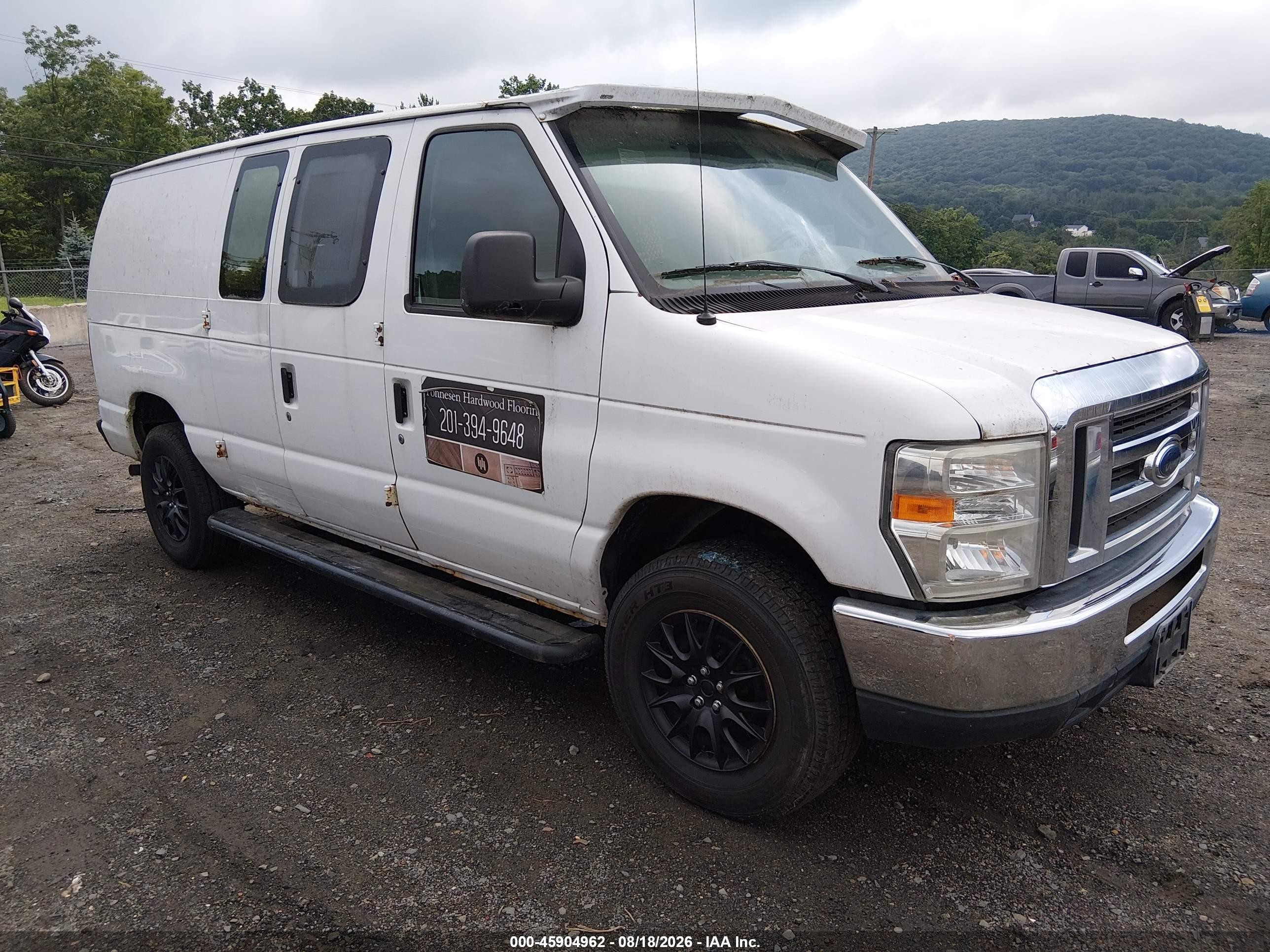 2008 Ford E-250 Commercial Белый vin: 1FTNE24W88DA61442
