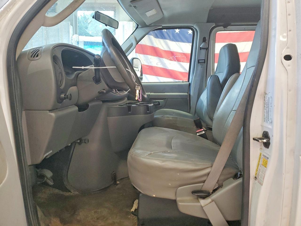 2006 Ford Econoline E250 Van White vin: 1FTNE24W96DA36384