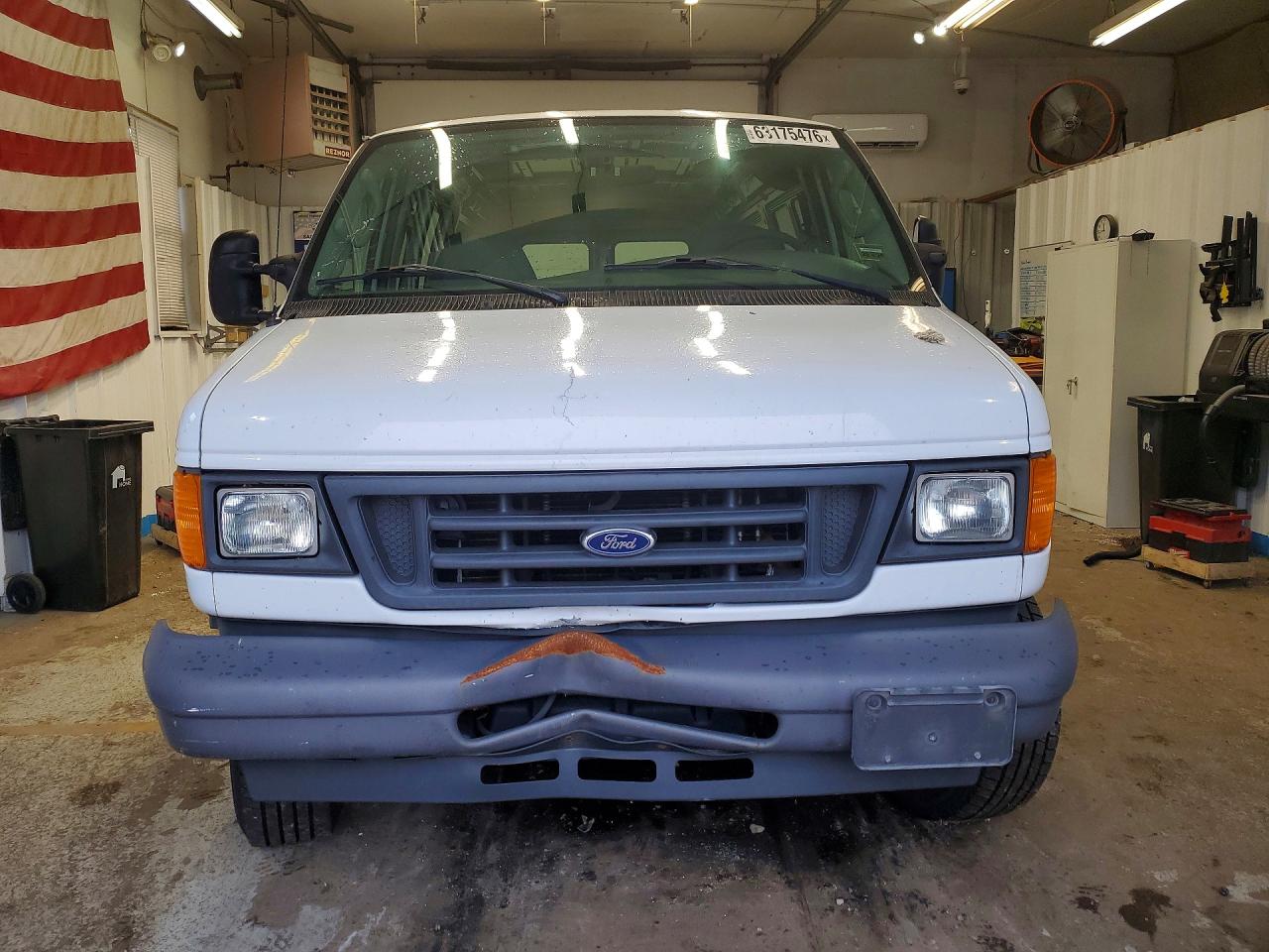 2006 Ford Econoline E250 Van White vin: 1FTNE24W96DA36384