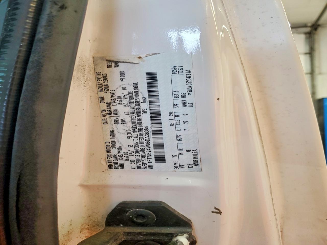 2006 Ford Econoline E250 Van White vin: 1FTNE24W96DA36384
