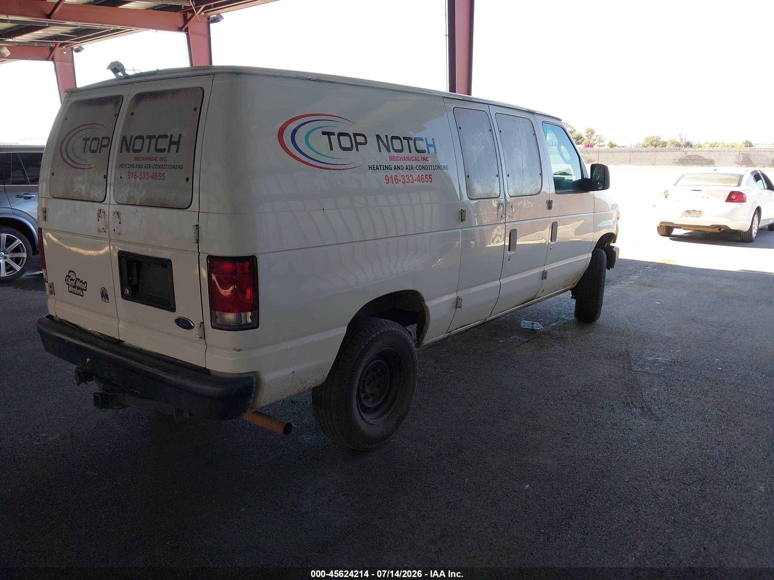 2008 Ford E-250 Commercial/recreational White vin: 1FTNE24W98DA39322