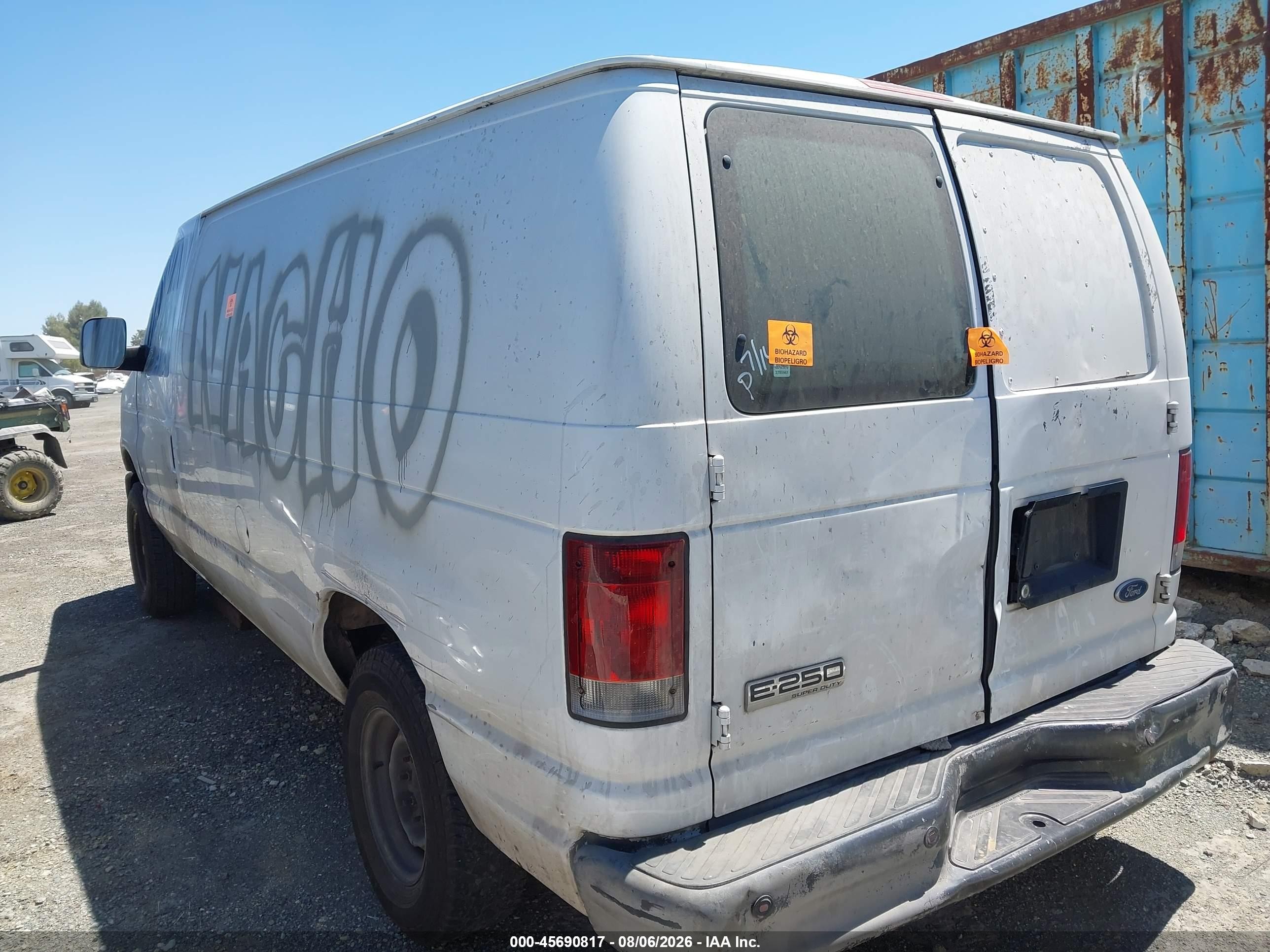 2008 Ford E-250 Commercial/recreational White vin: 1FTNE24W98DA75172