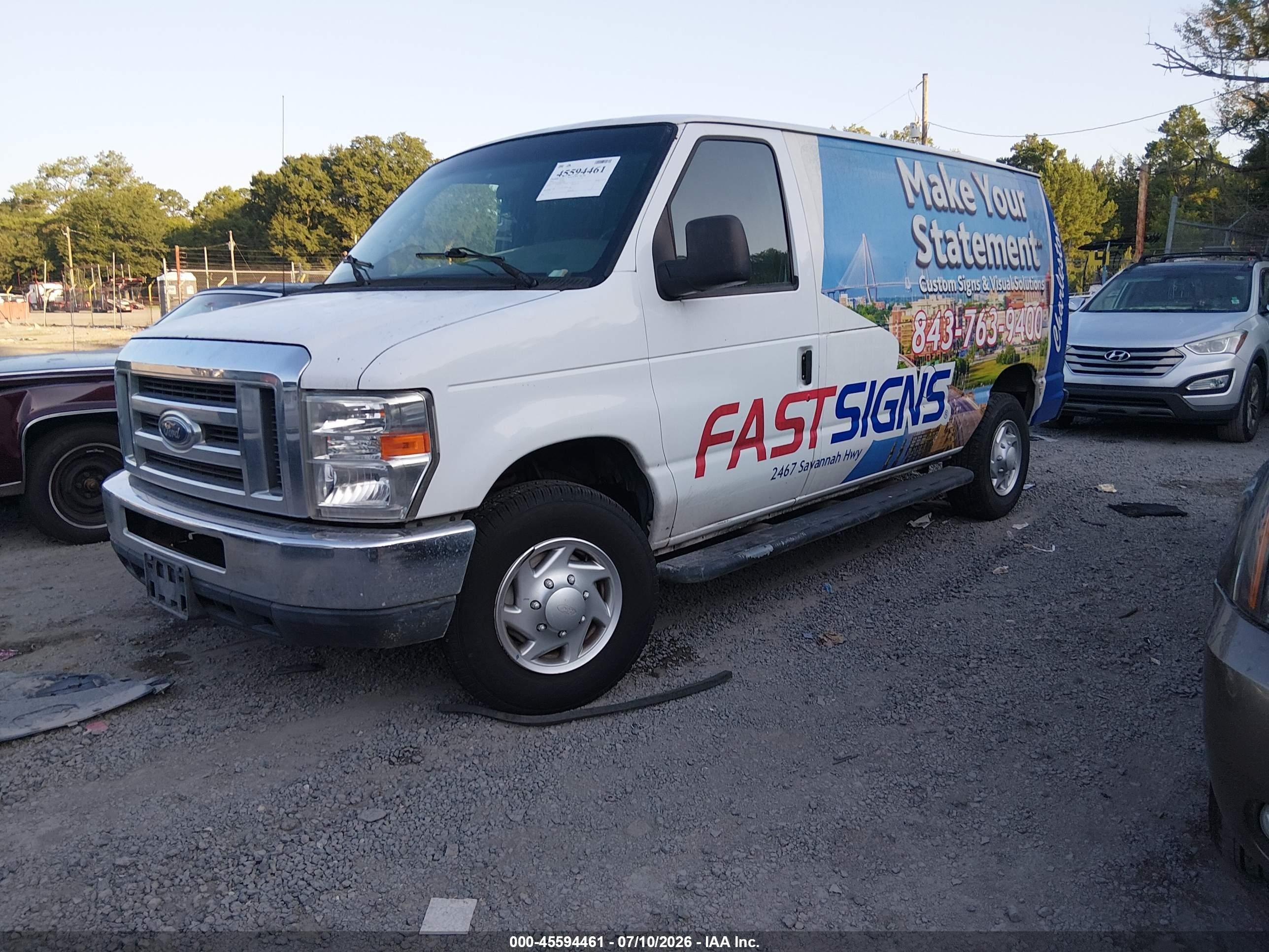 2008 Ford E-250 Commercial/recreational White vin: 1FTNE24W98DA97589