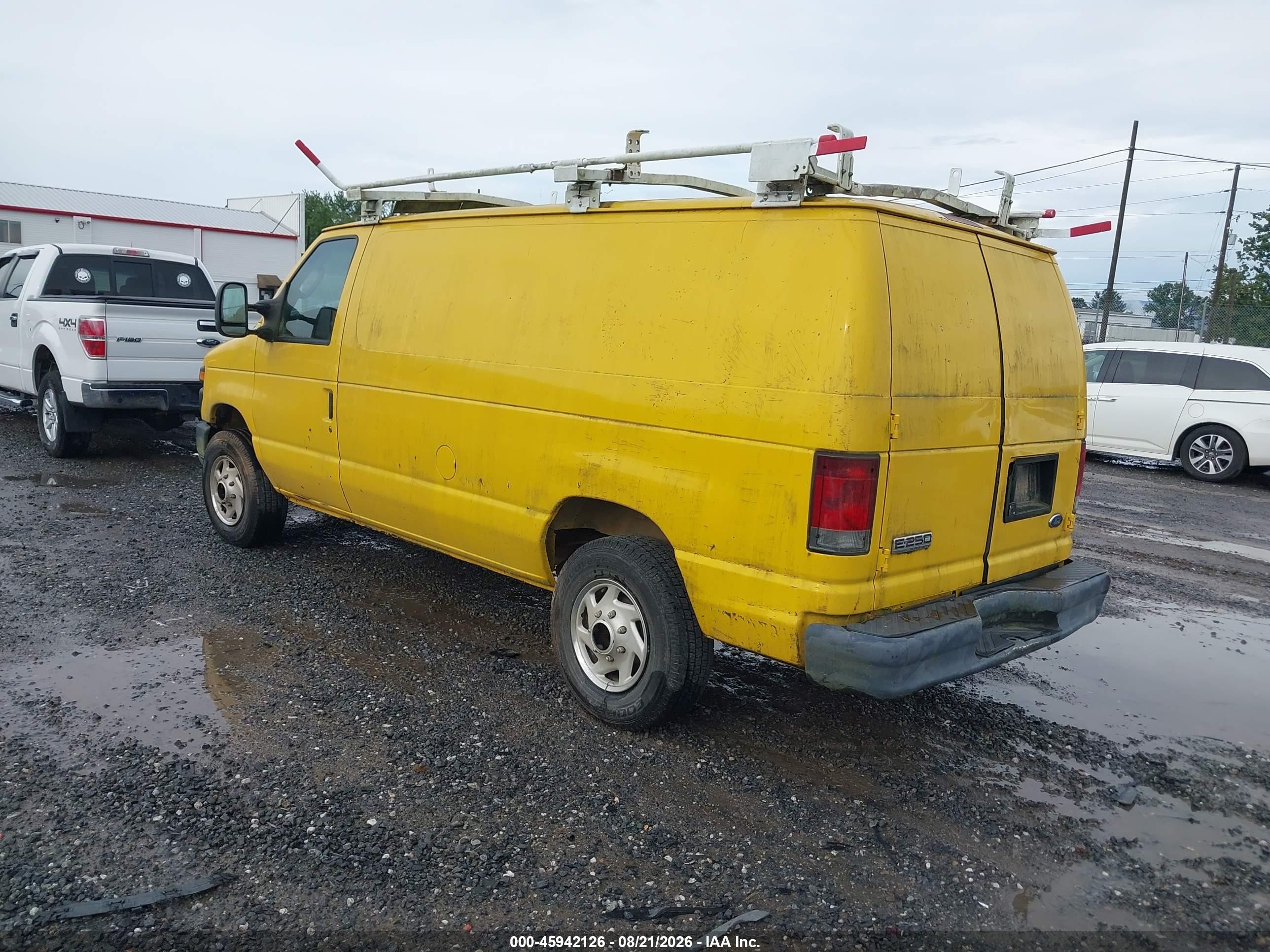 2008 Ford E-250 Commercial/recreational Yellow vin: 1FTNE24WX8DB19325