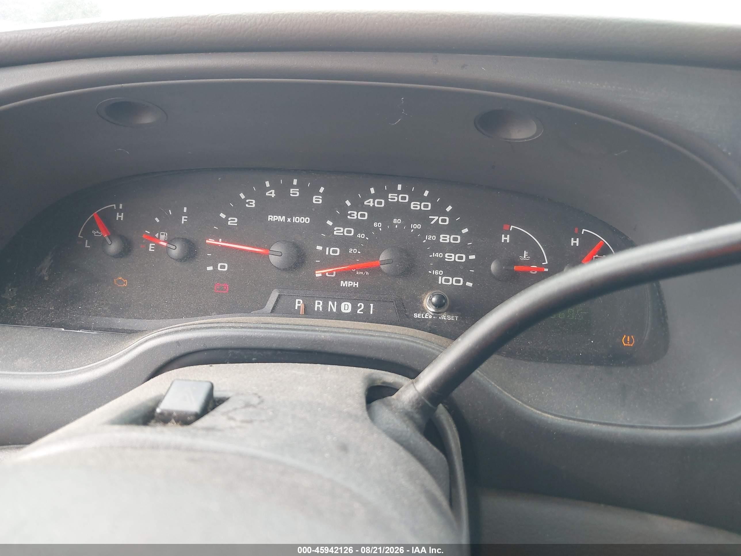 2008 Ford E-250 Commercial/recreational Yellow vin: 1FTNE24WX8DB19325