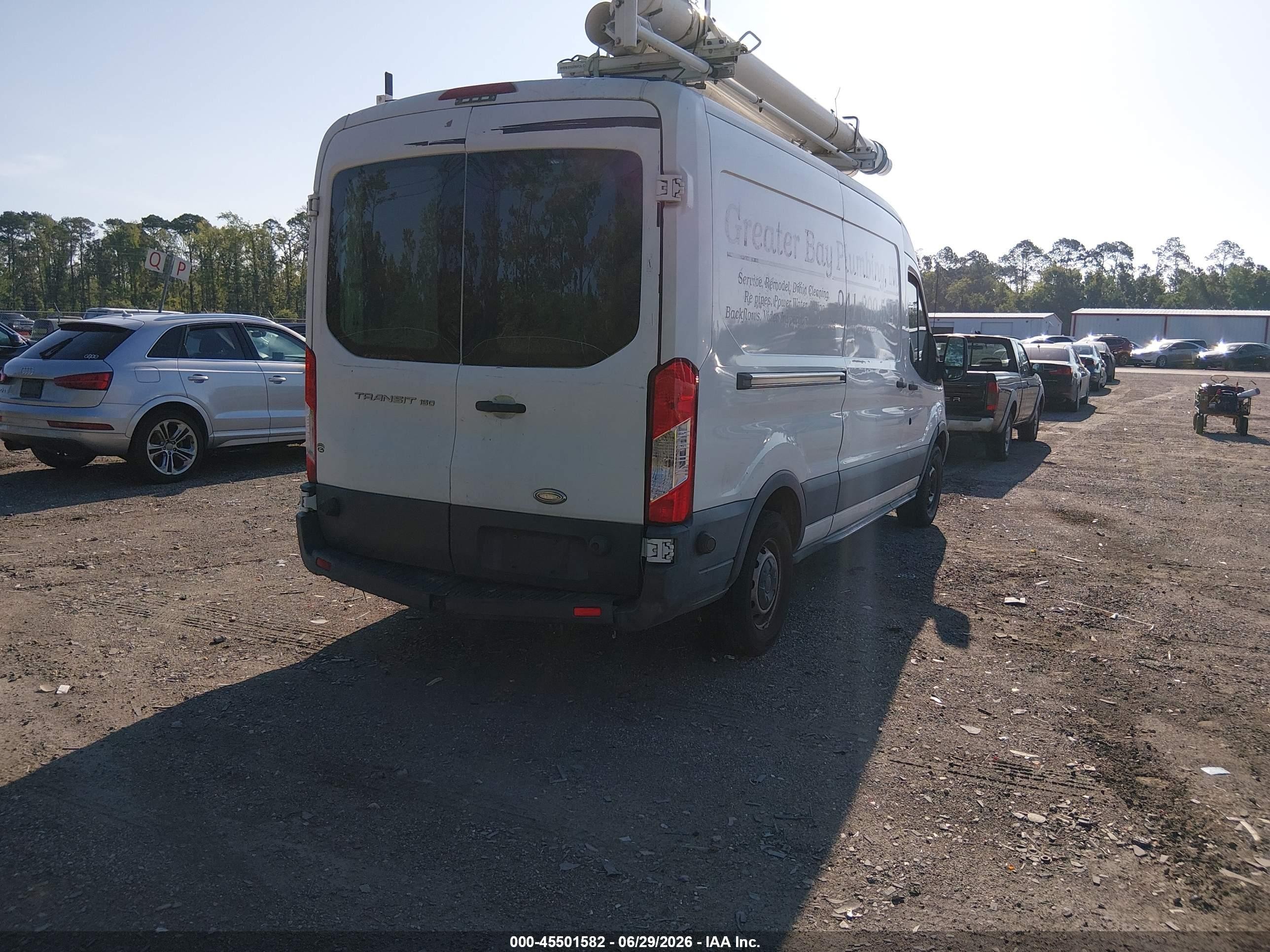 2015 Ford Transit-150 White vin: 1FTNE2CM1FKA06193