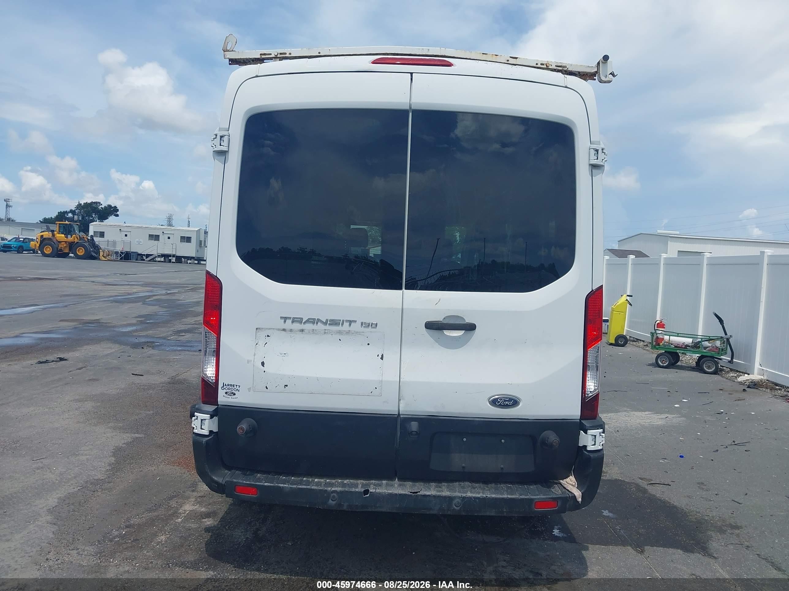 2015 Ford Transit-150   White vin: 1FTNE2CM1FKA90323