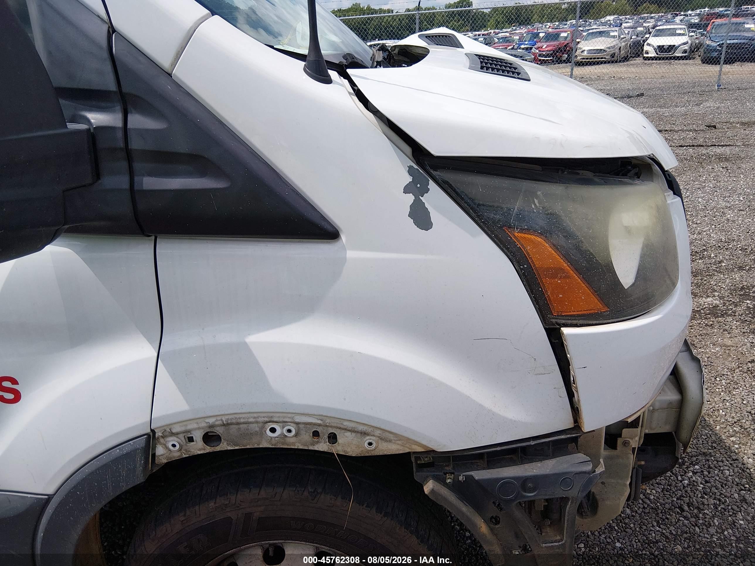 2015 Ford Transit-150   White vin: 1FTNE2CM3FKA93207