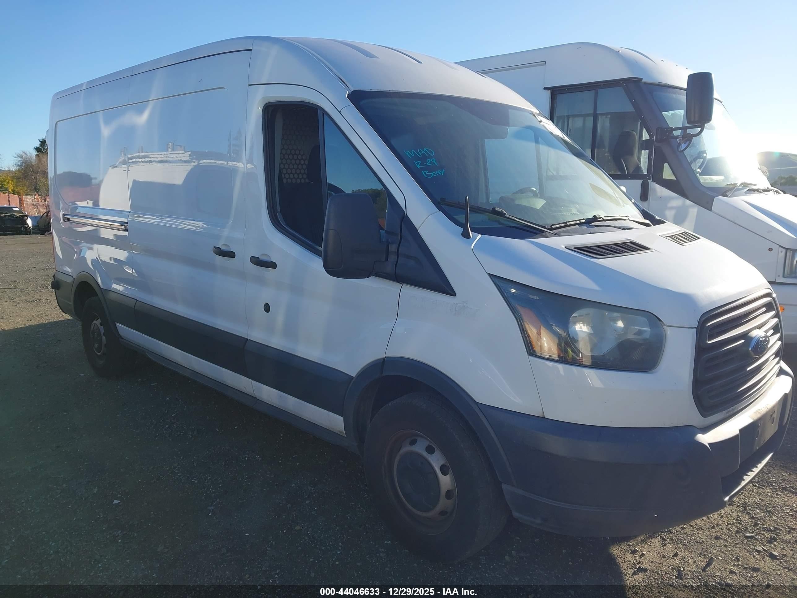 1FTNE2CM6FKA17092