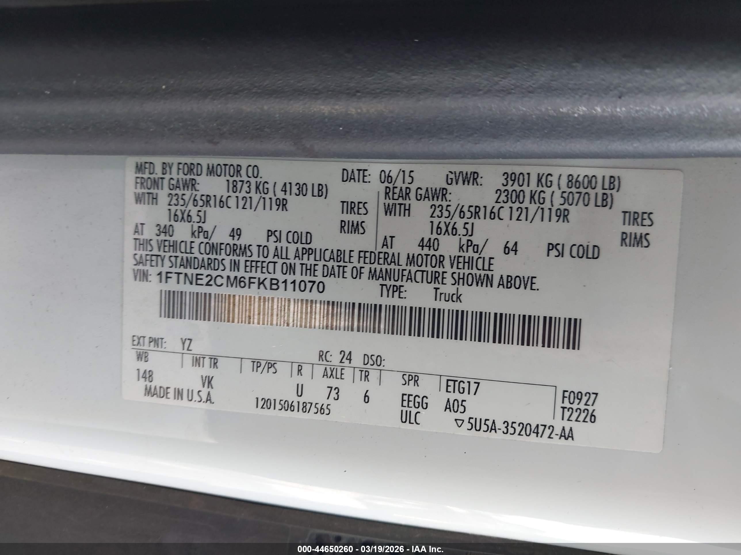 2015 Ford Transit-150   White vin: 1FTNE2CM6FKB11070