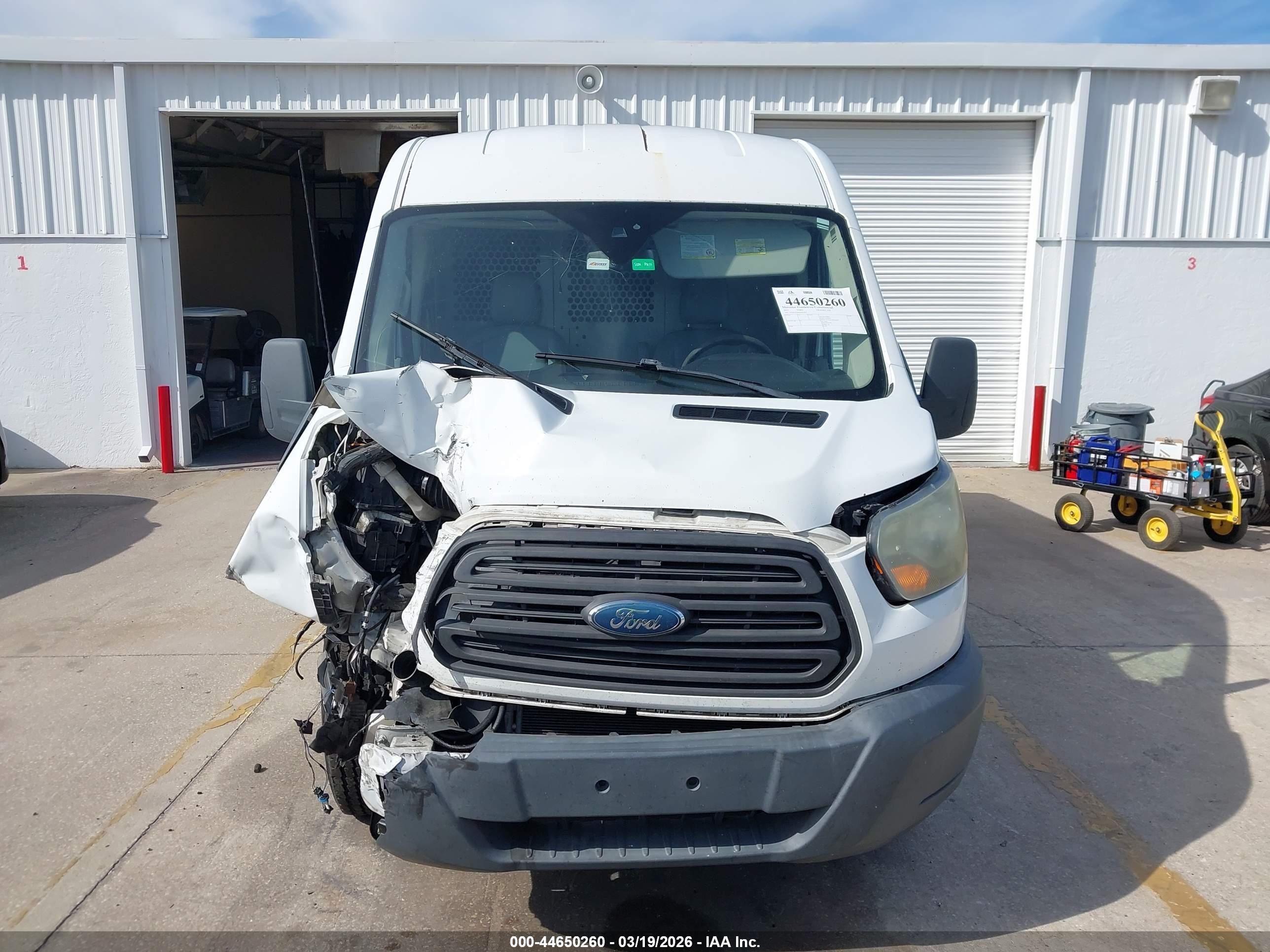 2015 Ford Transit-150   White vin: 1FTNE2CM6FKB11070