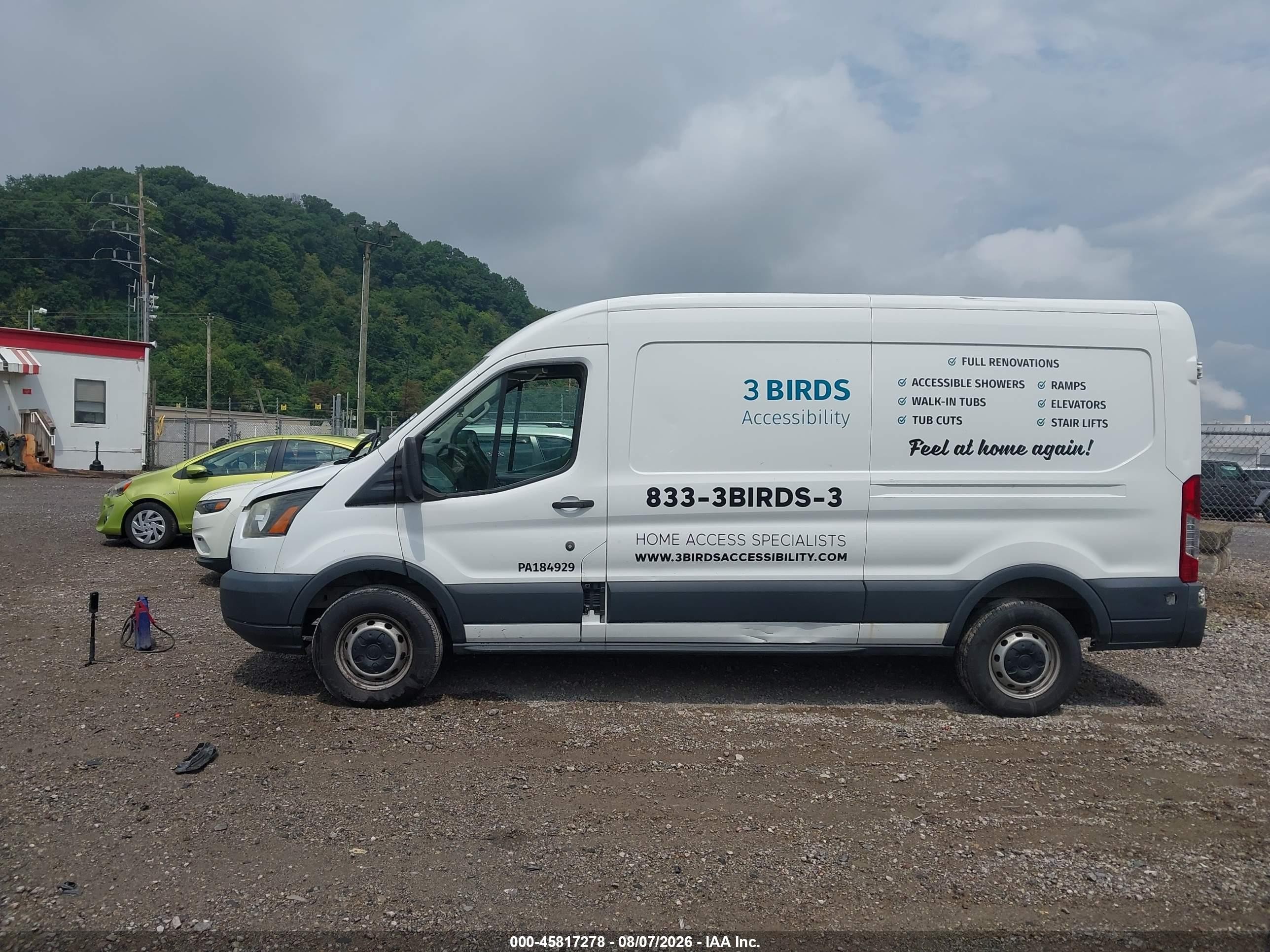 2015 Ford Transit-150   White vin: 1FTNE2CM7FKA08188