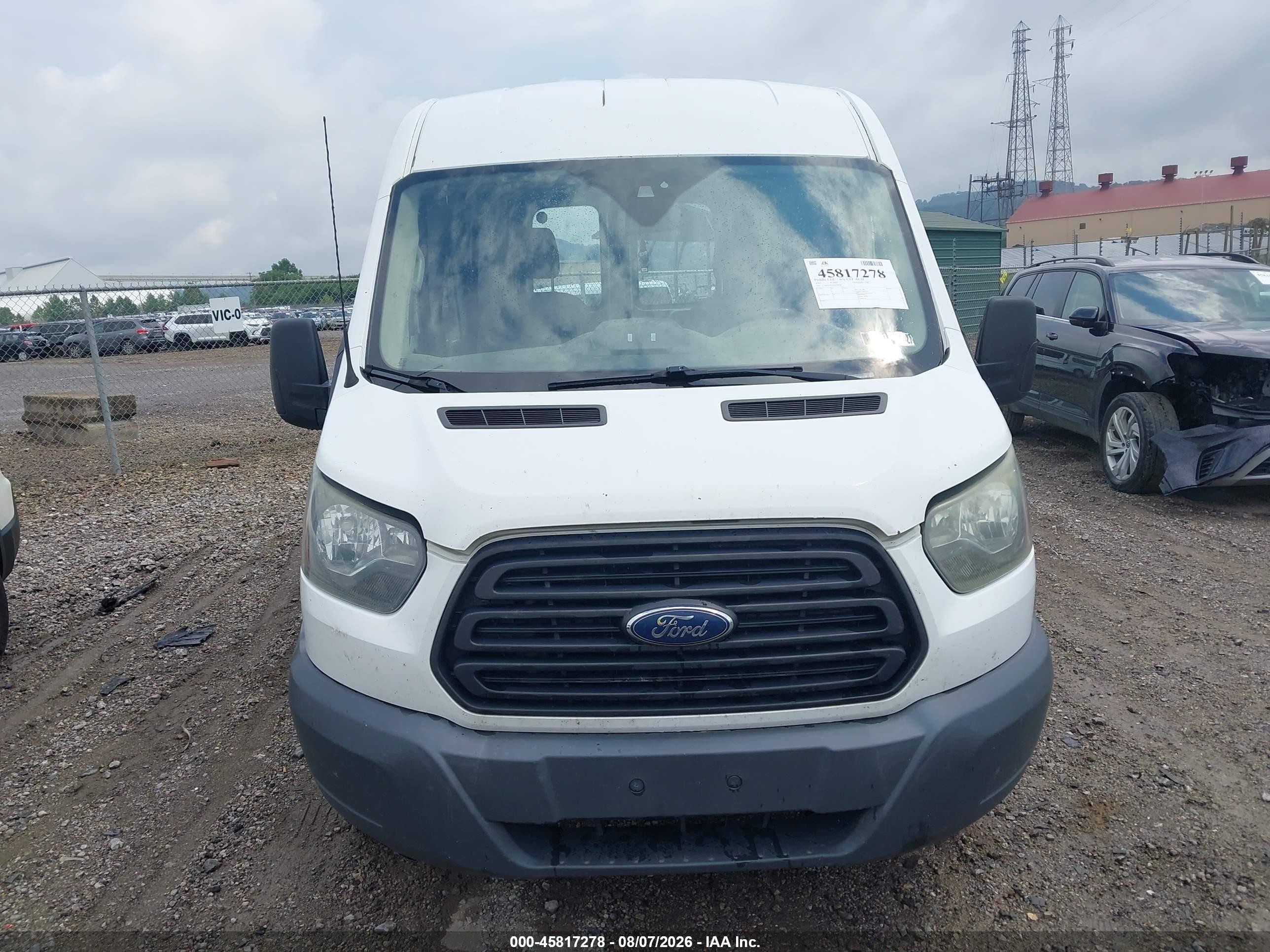 2015 Ford Transit-150   White vin: 1FTNE2CM7FKA08188