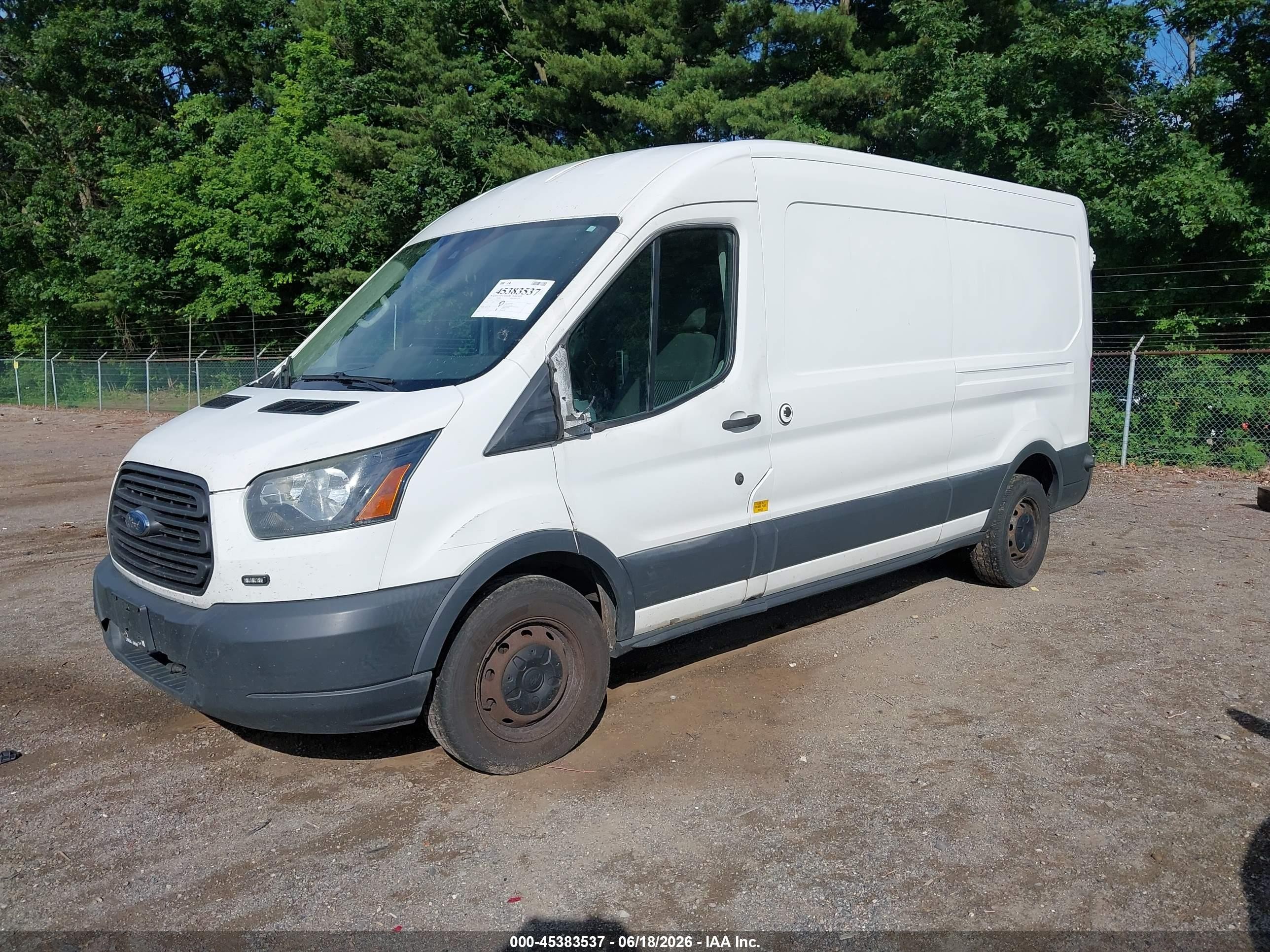 2015 Ford Transit-150   White vin: 1FTNE2CV9FKB13324