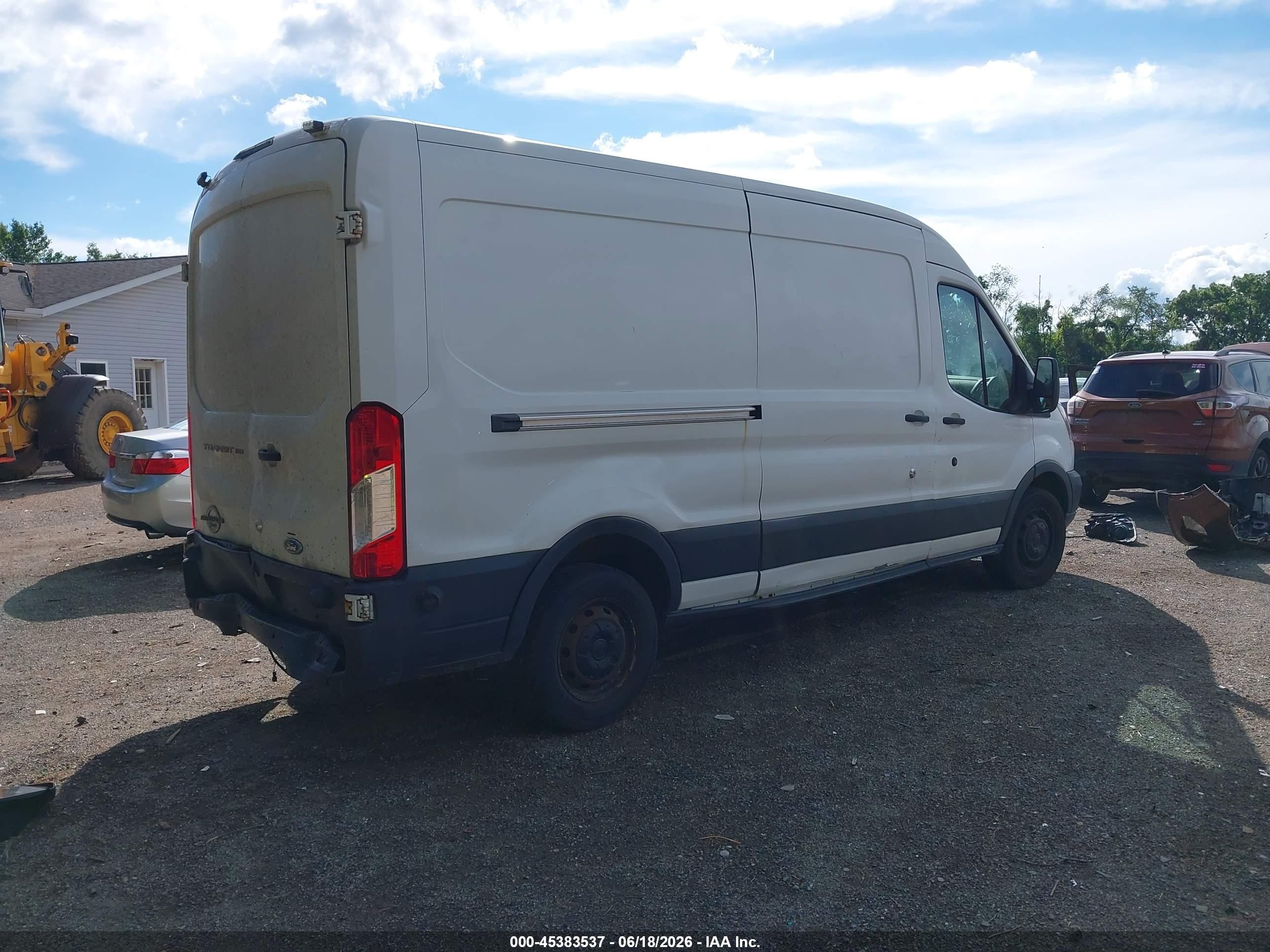 2015 Ford Transit-150   White vin: 1FTNE2CV9FKB13324
