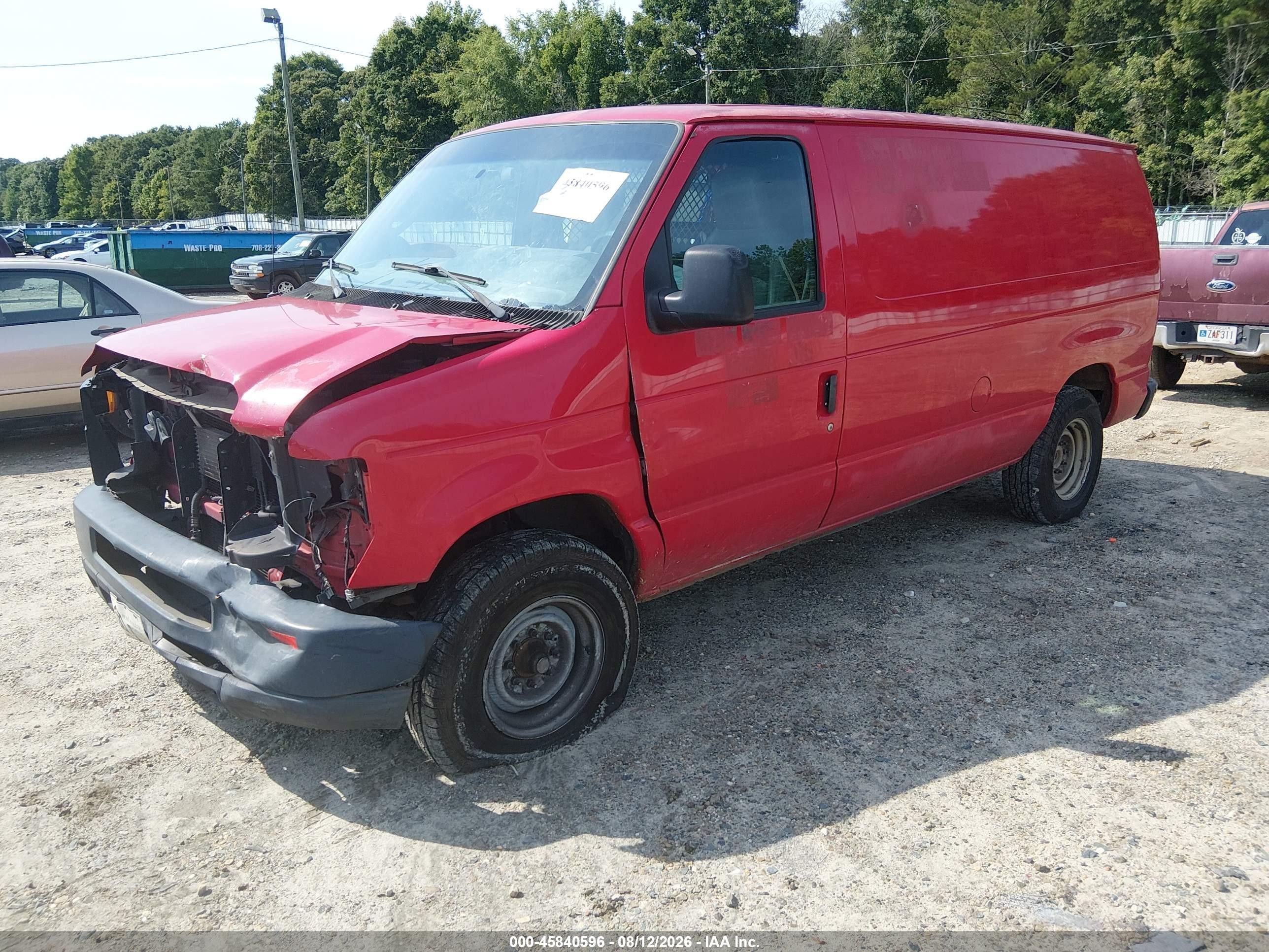 2012 Ford E-250 Commercial Красный vin: 1FTNE2EL0CDA18016