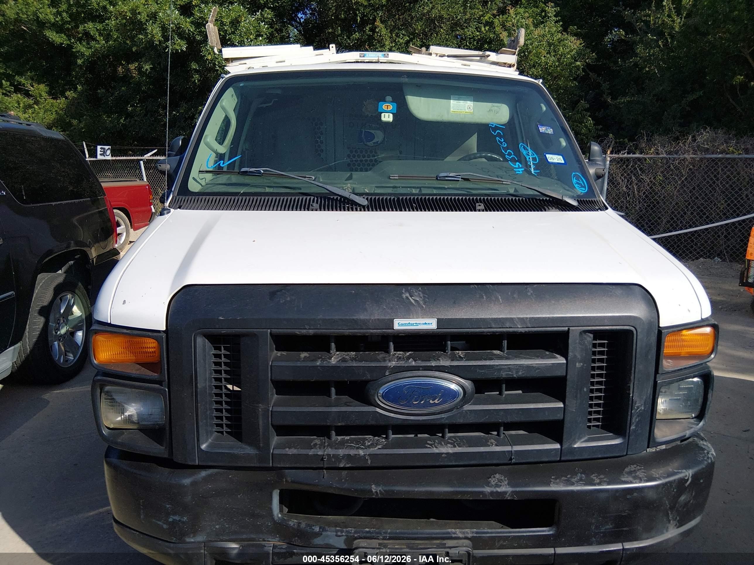 2012 Ford E-250 Commercial White vin: 1FTNE2EL0CDB26085