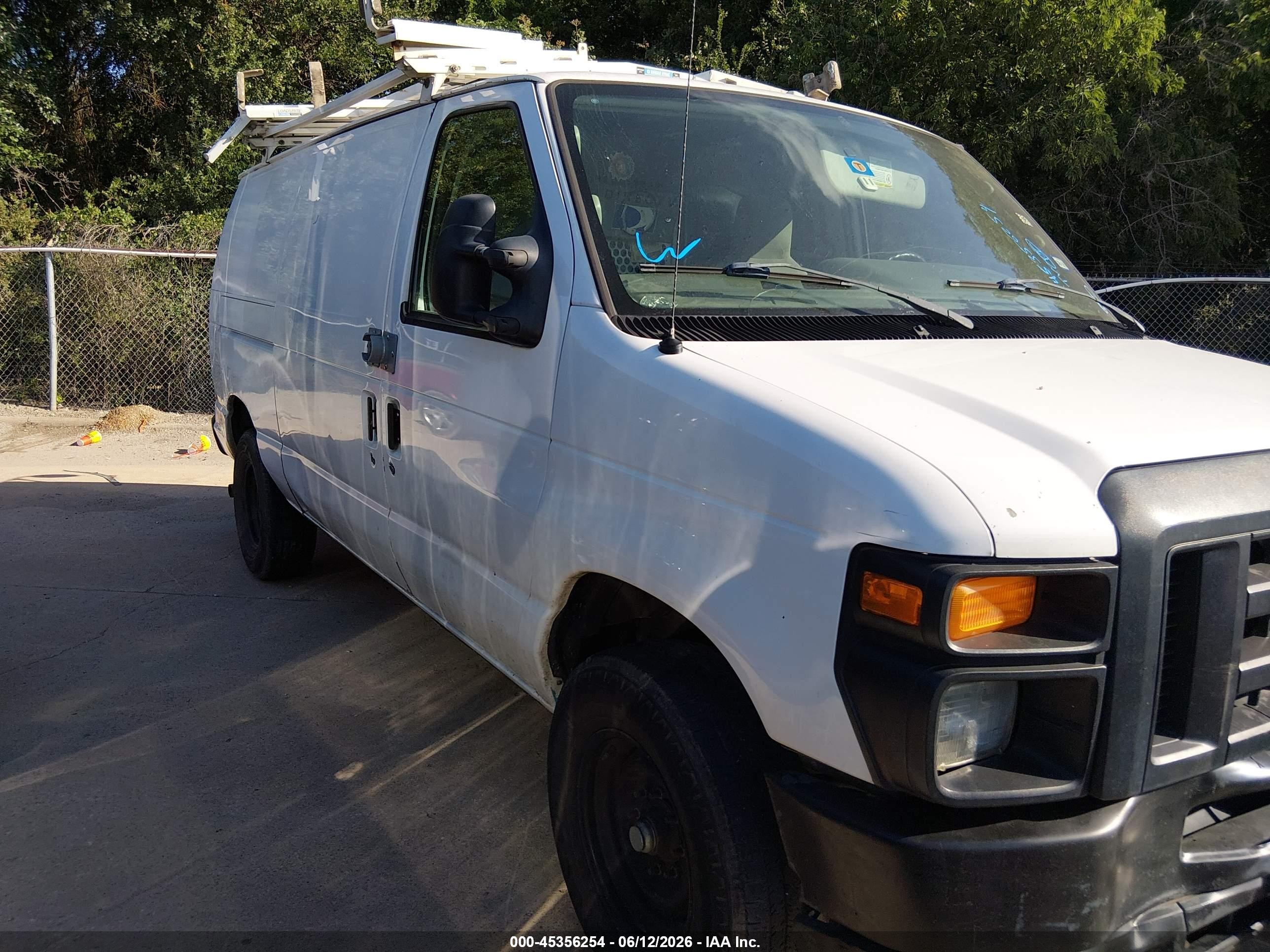 2012 Ford E-250 Commercial White vin: 1FTNE2EL0CDB26085