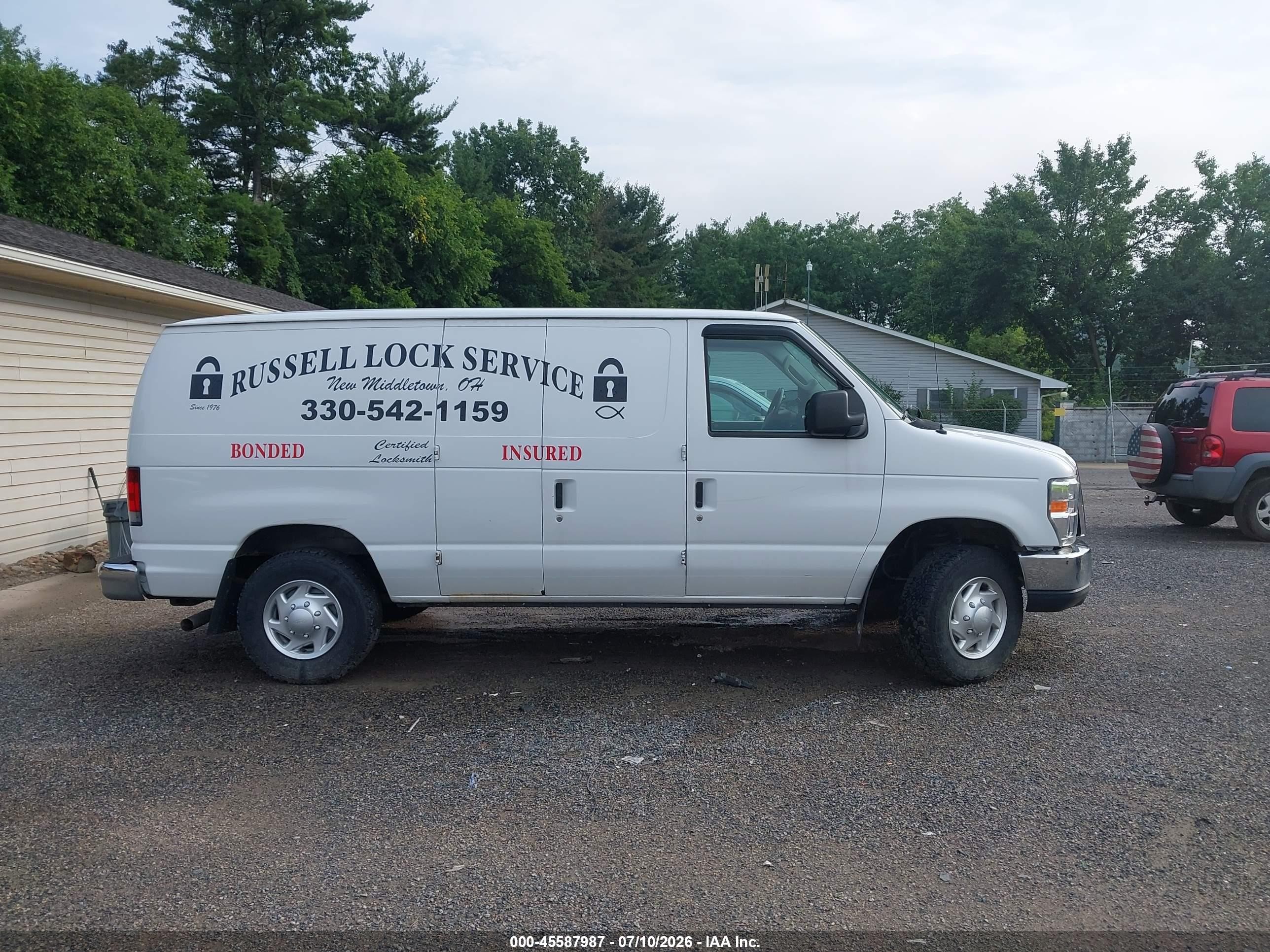 2012 Ford E-250 Commercial/recreational White vin: 1FTNE2EL1CDA37481
