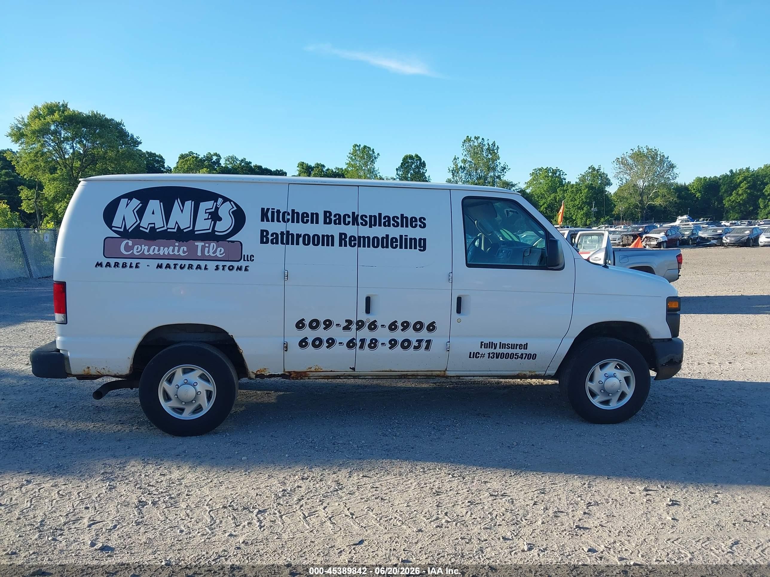 2013 Ford E-250 Commercial White vin: 1FTNE2EL1DDB03934
