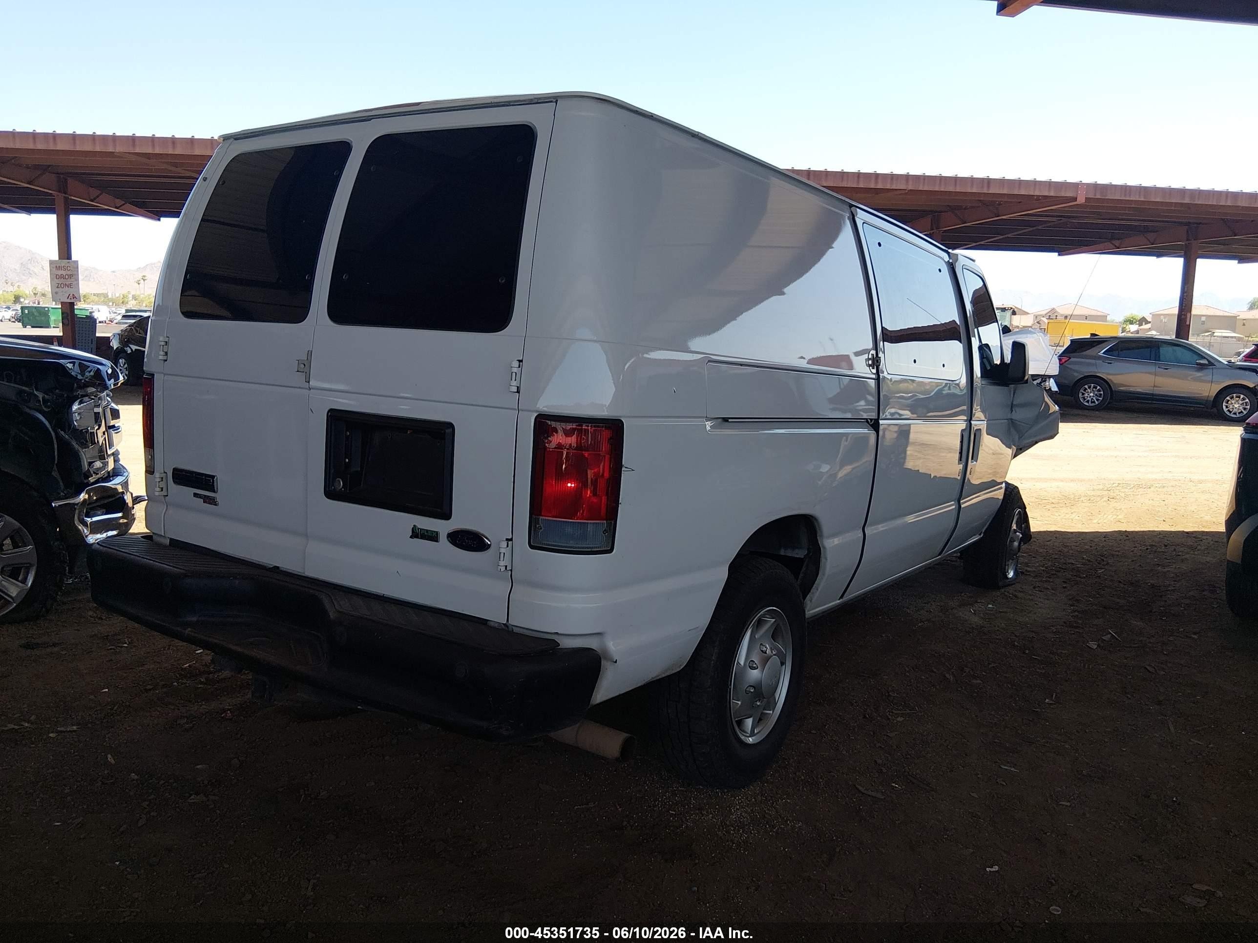 2014 Ford E-250 Commercial White vin: 1FTNE2EL1EDA56728