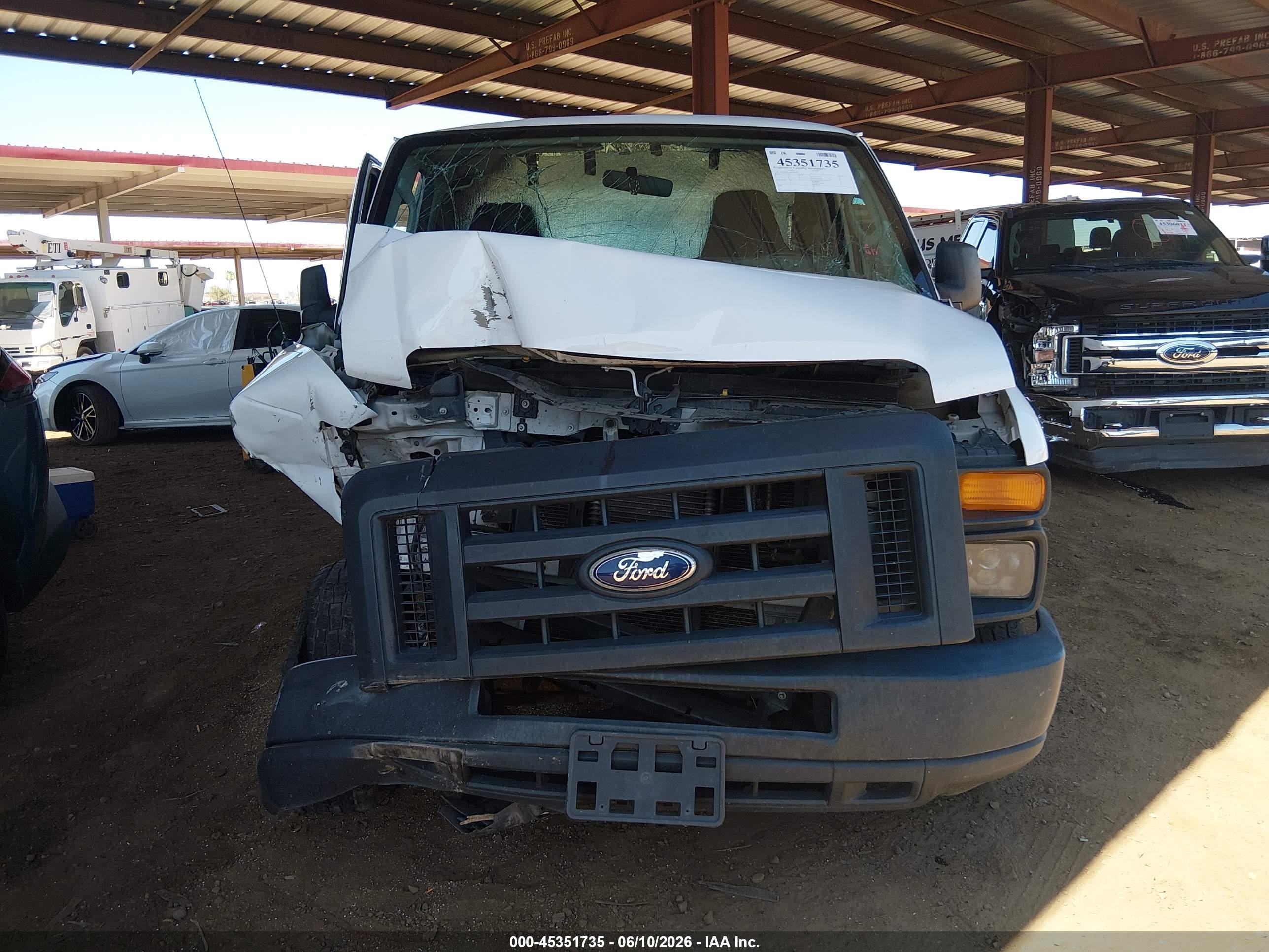 2014 Ford E-250 Commercial White vin: 1FTNE2EL1EDA56728
