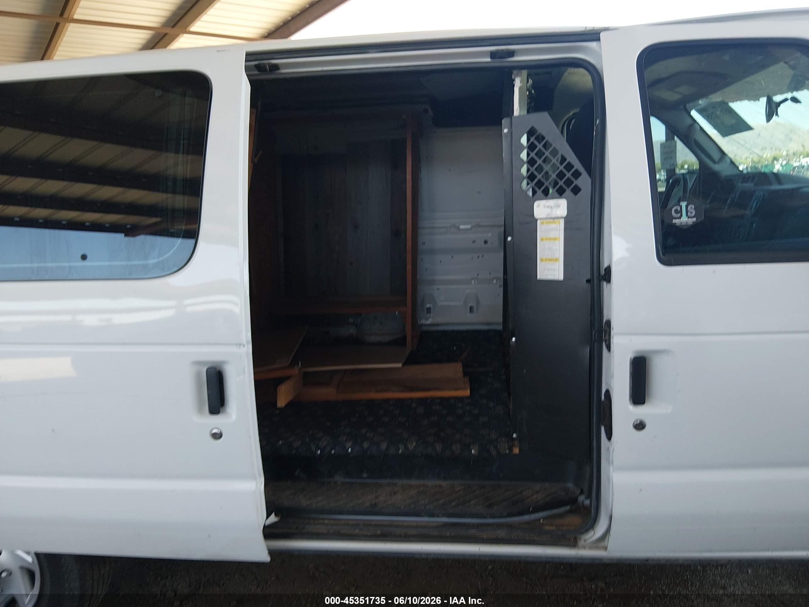 2014 Ford E-250 Commercial White vin: 1FTNE2EL1EDA56728