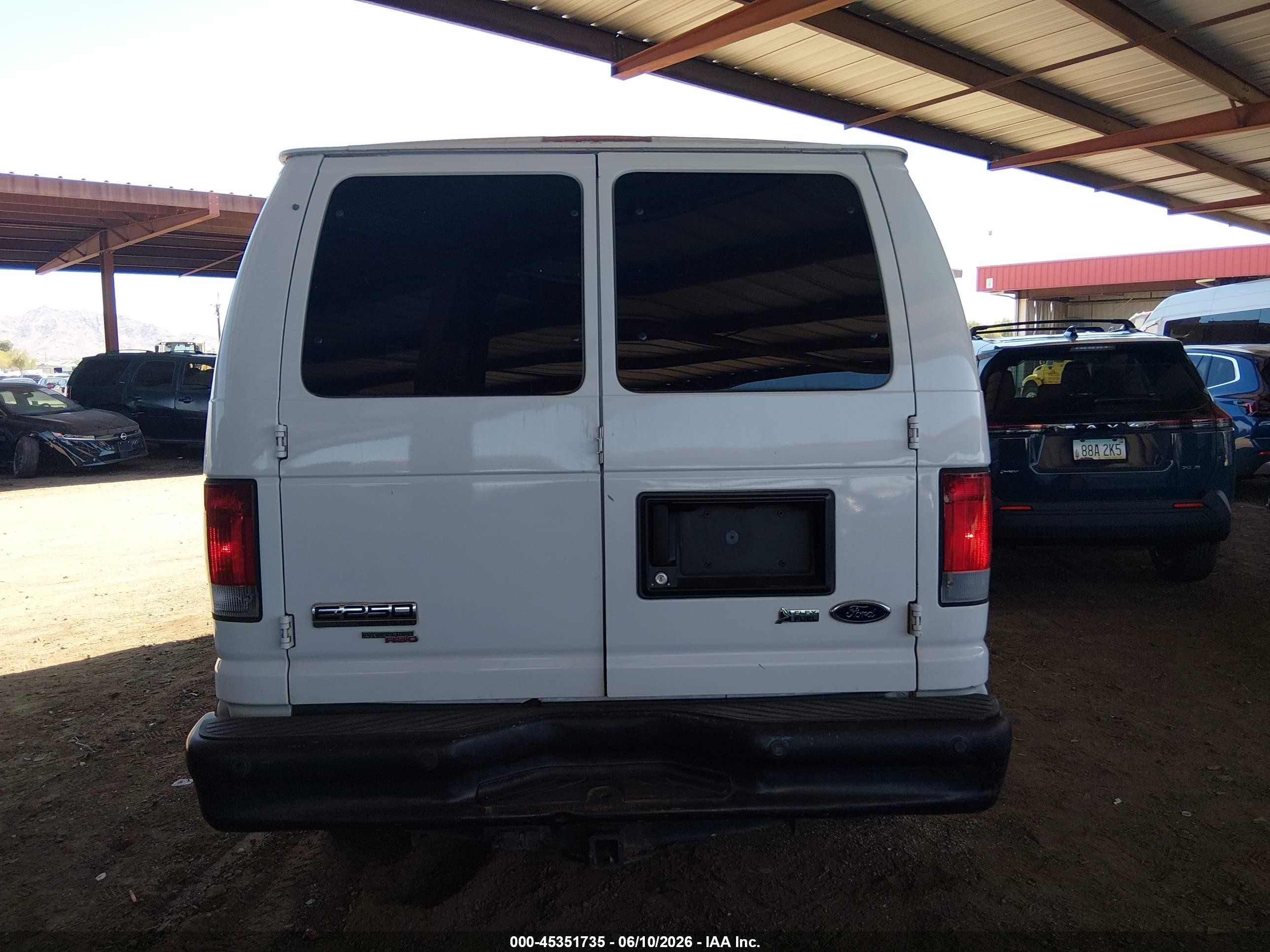 2014 Ford E-250 Commercial White vin: 1FTNE2EL1EDA56728
