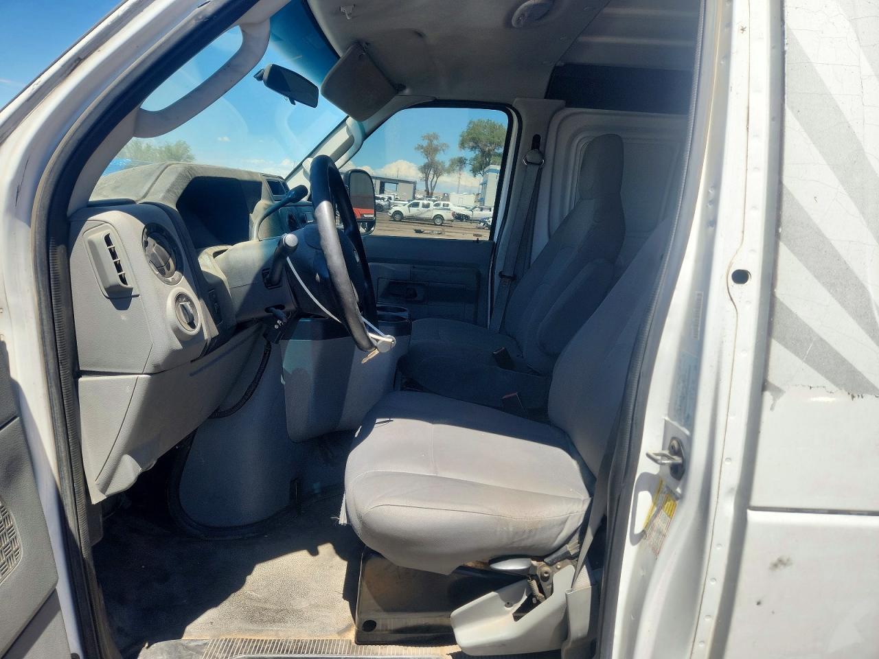 2010 Ford Econoline E250 Van White vin: 1FTNE2EL3ADA63206