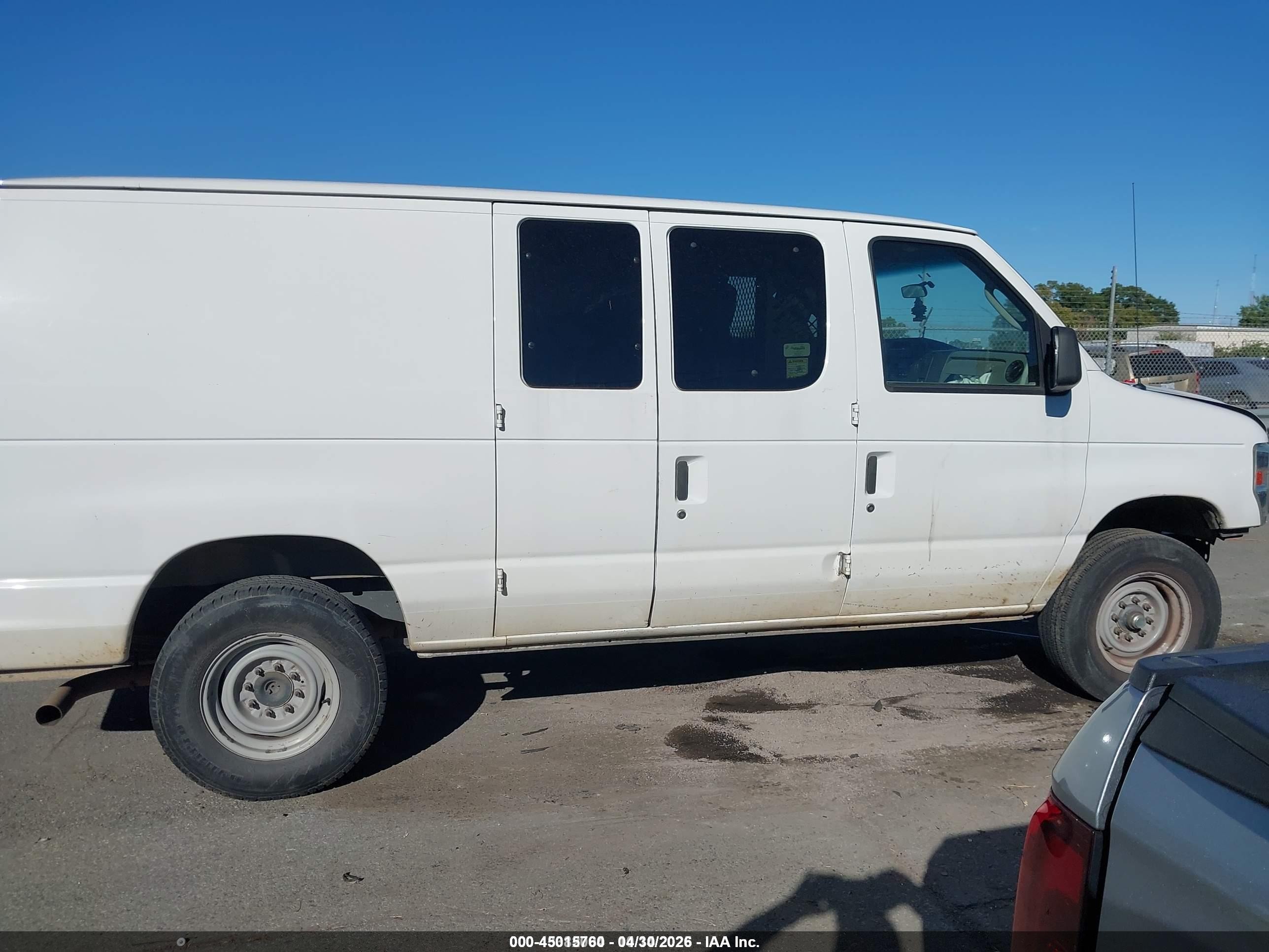 2013 Ford E-250 Commercial White vin: 1FTNE2EL4DDA10177