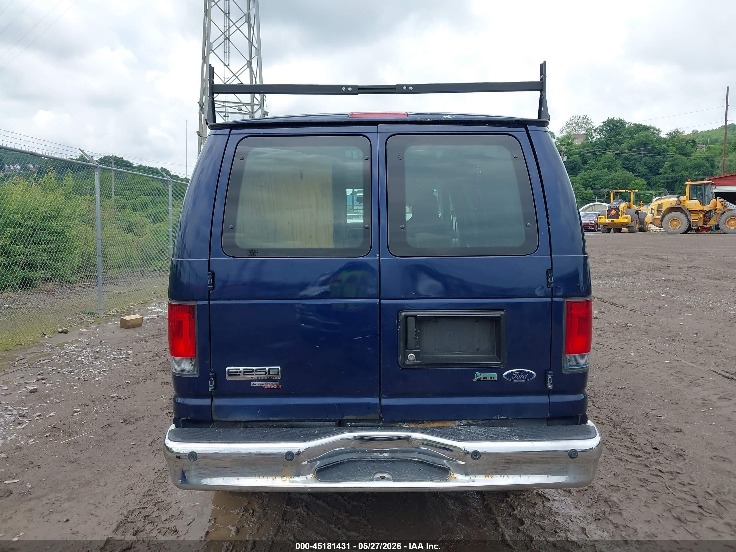 2013 Ford E-250 Commercial Blue vin: 1FTNE2EL4DDA73327