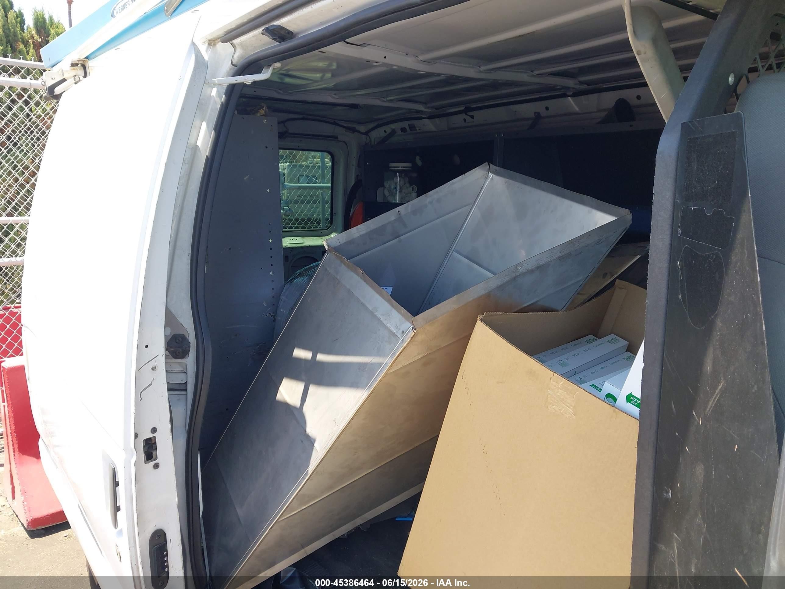 2013 Ford E-250 Commercial White vin: 1FTNE2EL4DDB32392