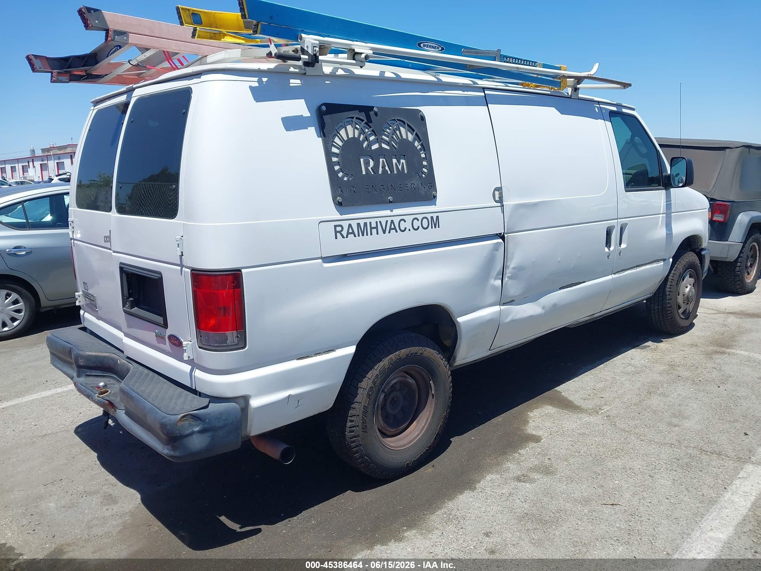 2013 Ford E-250 Commercial White vin: 1FTNE2EL4DDB32392