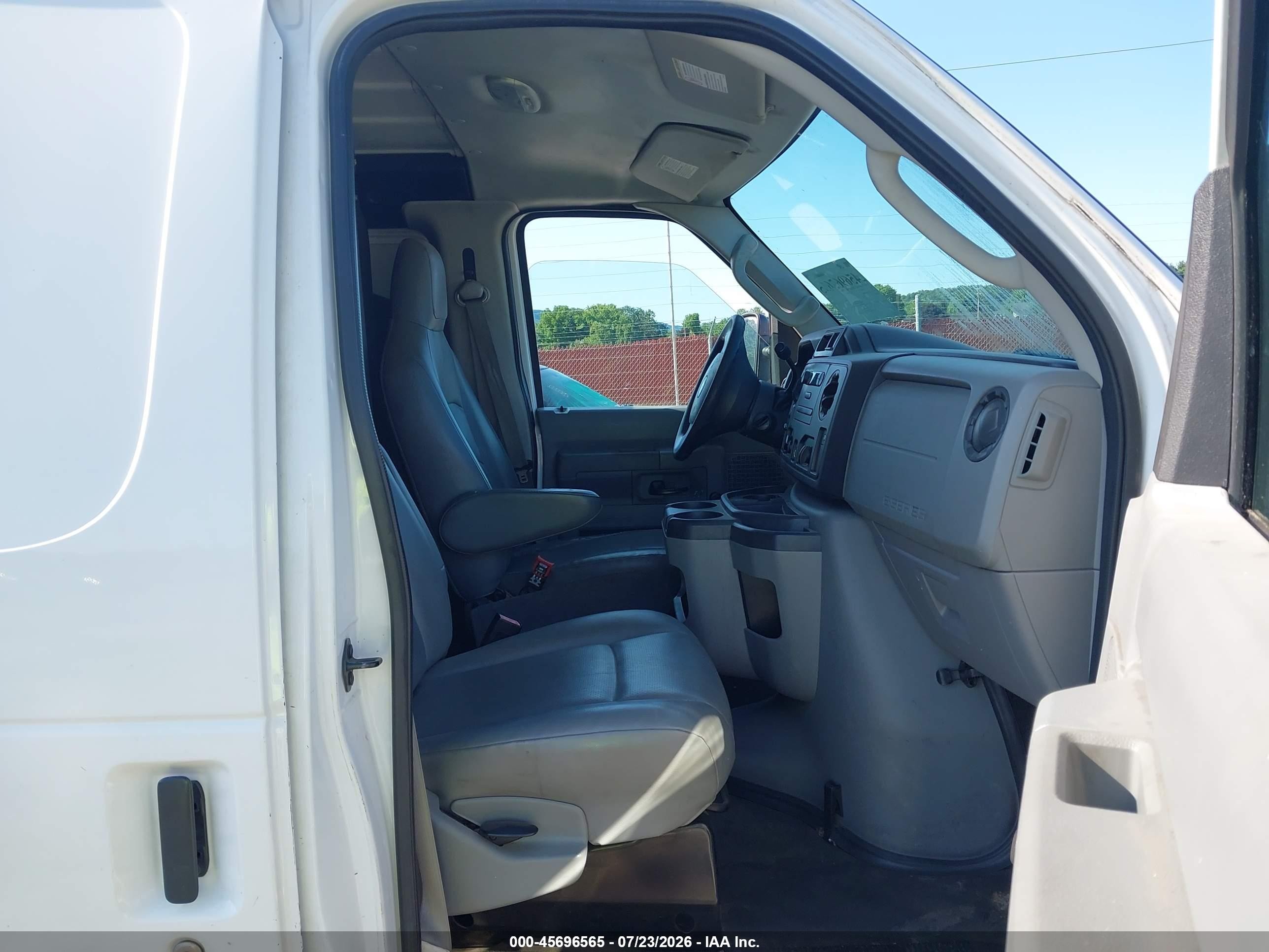 2012 Ford E-250 Commercial White vin: 1FTNE2EL6CDA69360
