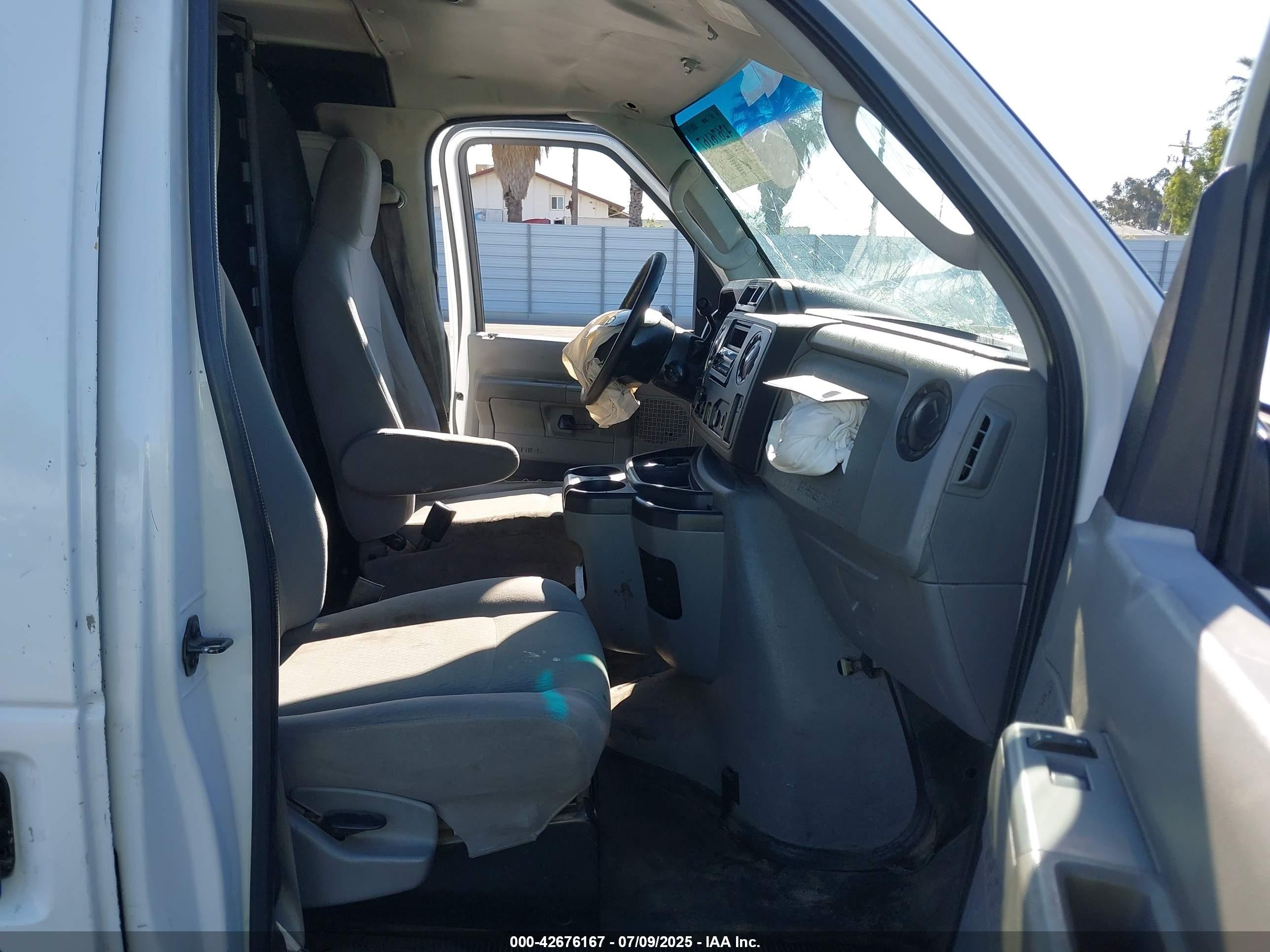 2011 Ford E-250 Commercial White vin: 1FTNE2EL7BDA94086