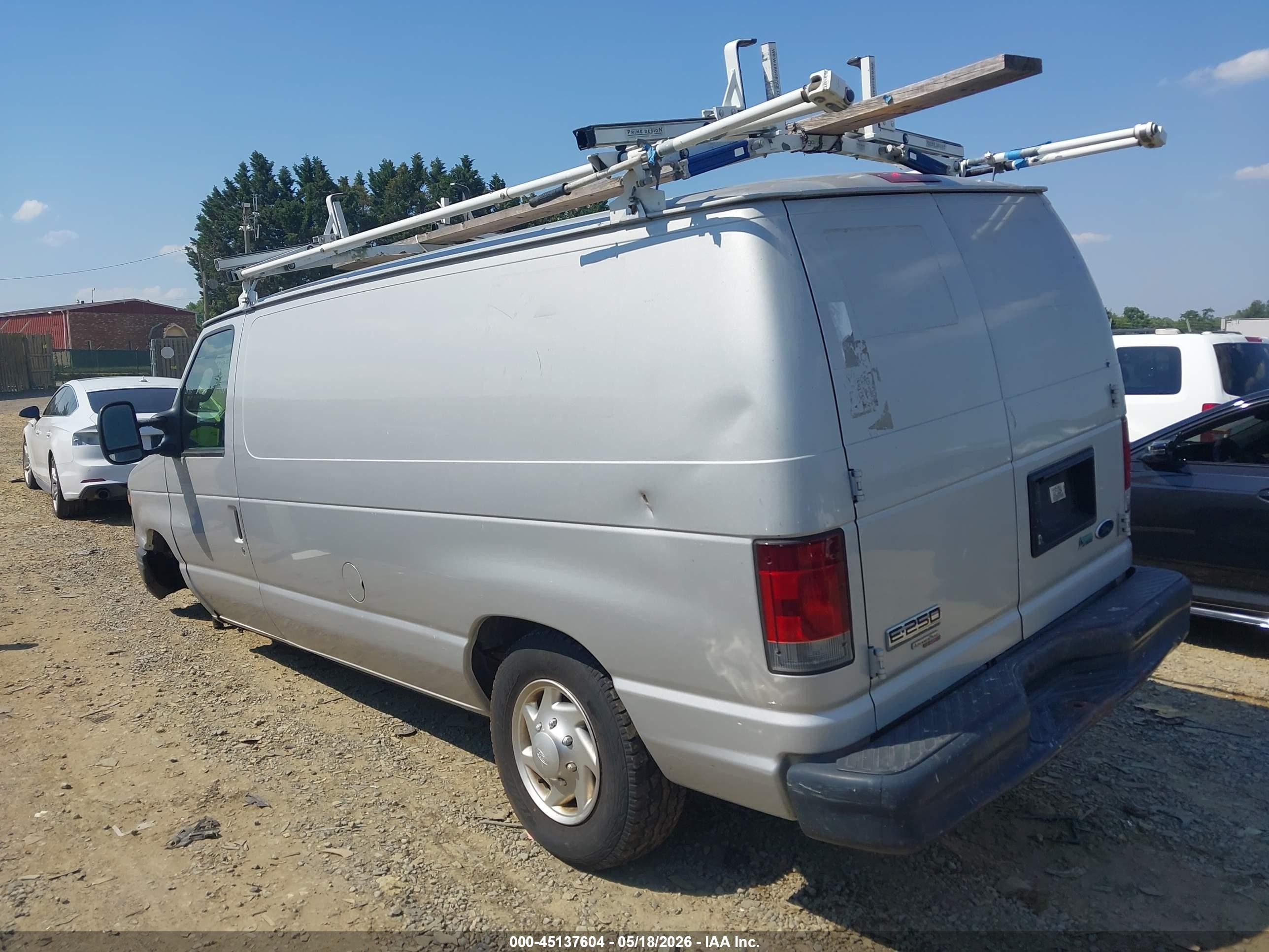 2011 Ford E-250 Commercial Silver vin: 1FTNE2EL7BDB13199