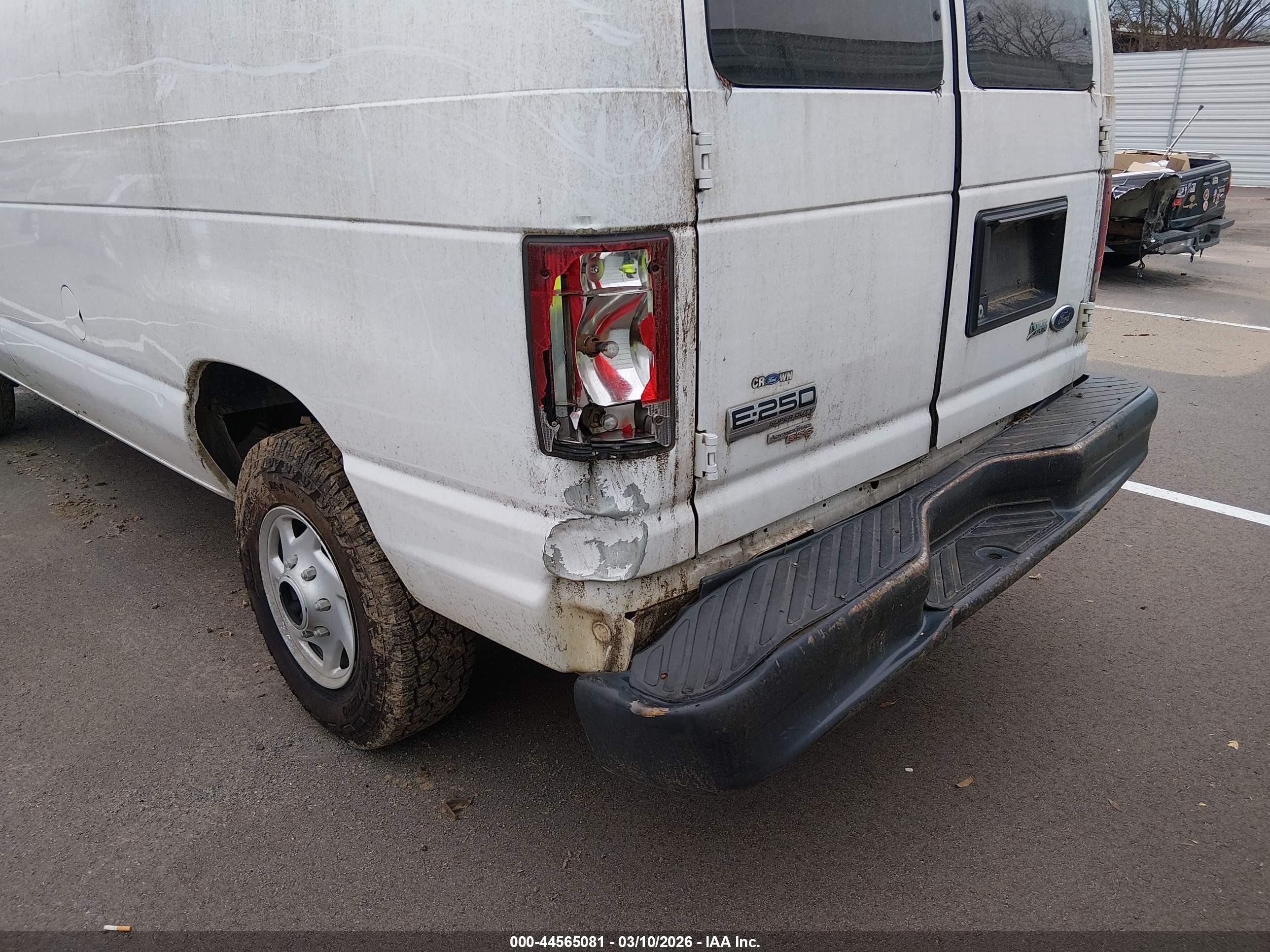 2013 Ford E-250 Commercial White vin: 1FTNE2EL7DDB13061