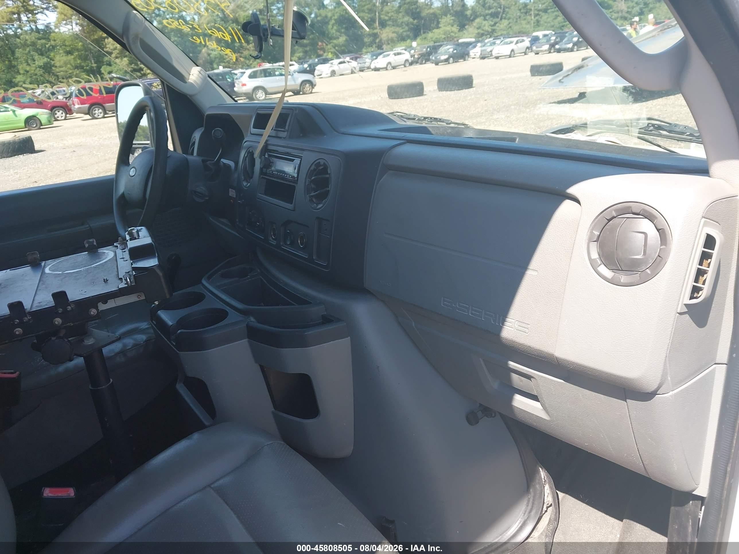 2011 Ford E-250 Commercial White vin: 1FTNE2EL8BDA19638