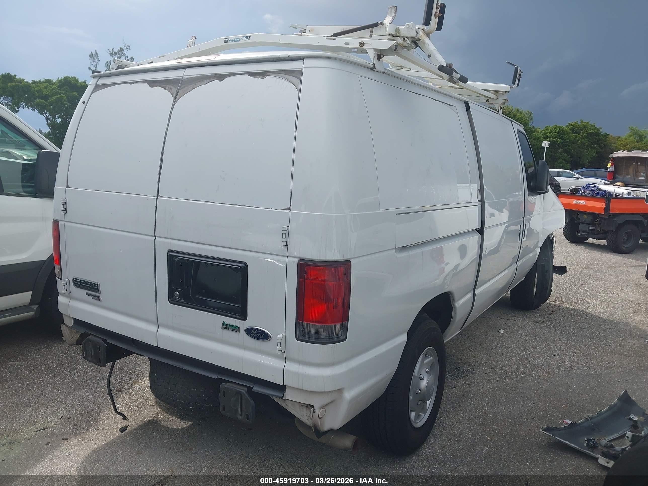 2014 Ford E-250 Commercial White vin: 1FTNE2EL8EDA06618