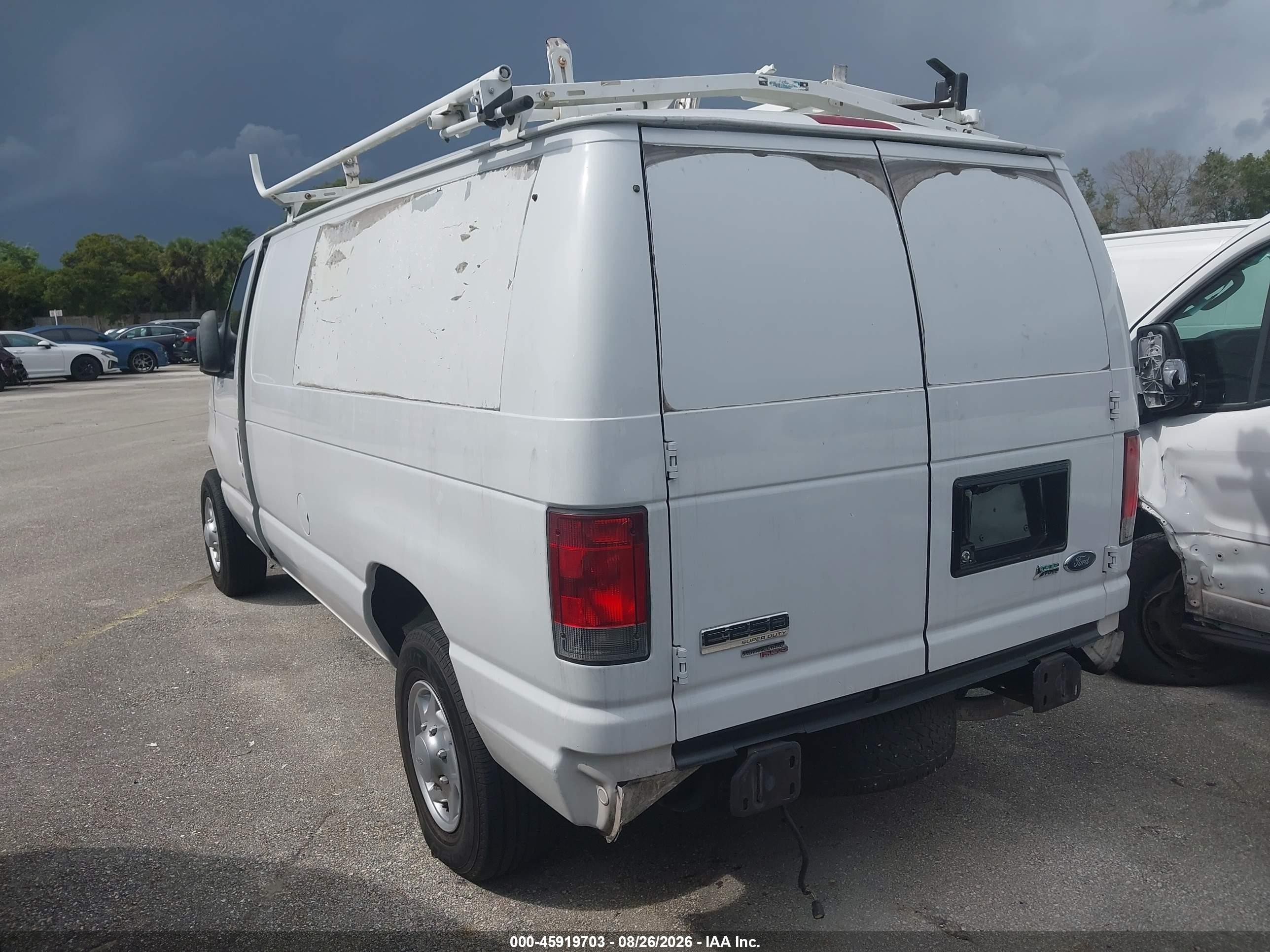 2014 Ford E-250 Commercial White vin: 1FTNE2EL8EDA06618
