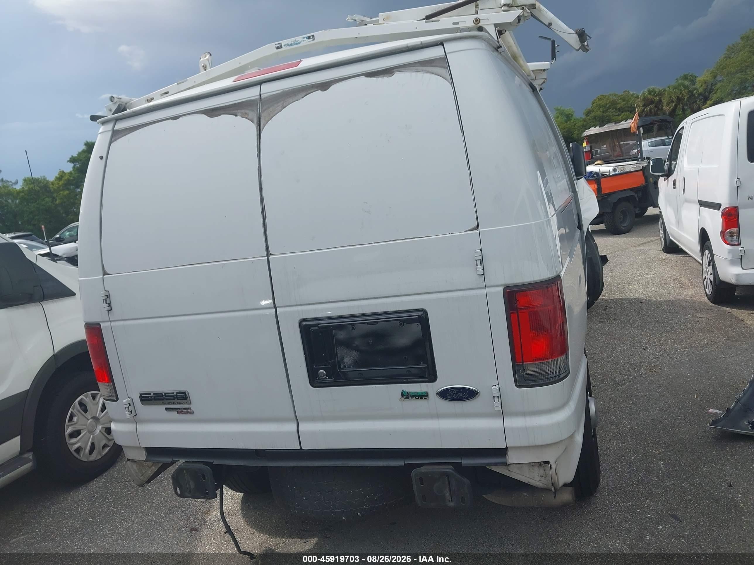 2014 Ford E-250 Commercial White vin: 1FTNE2EL8EDA06618