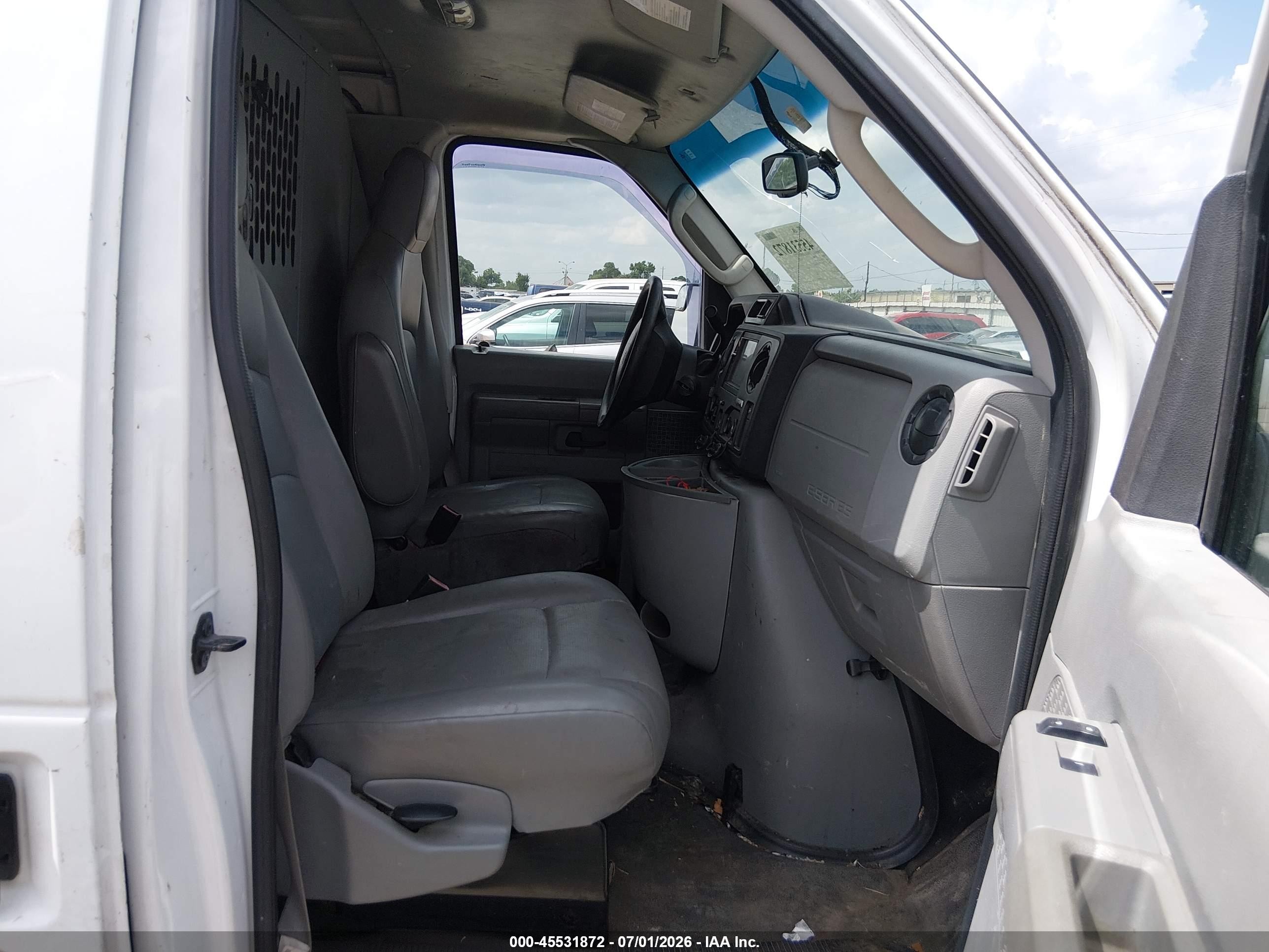 2014 Ford E-250 Commercial White vin: 1FTNE2EL8EDA50294