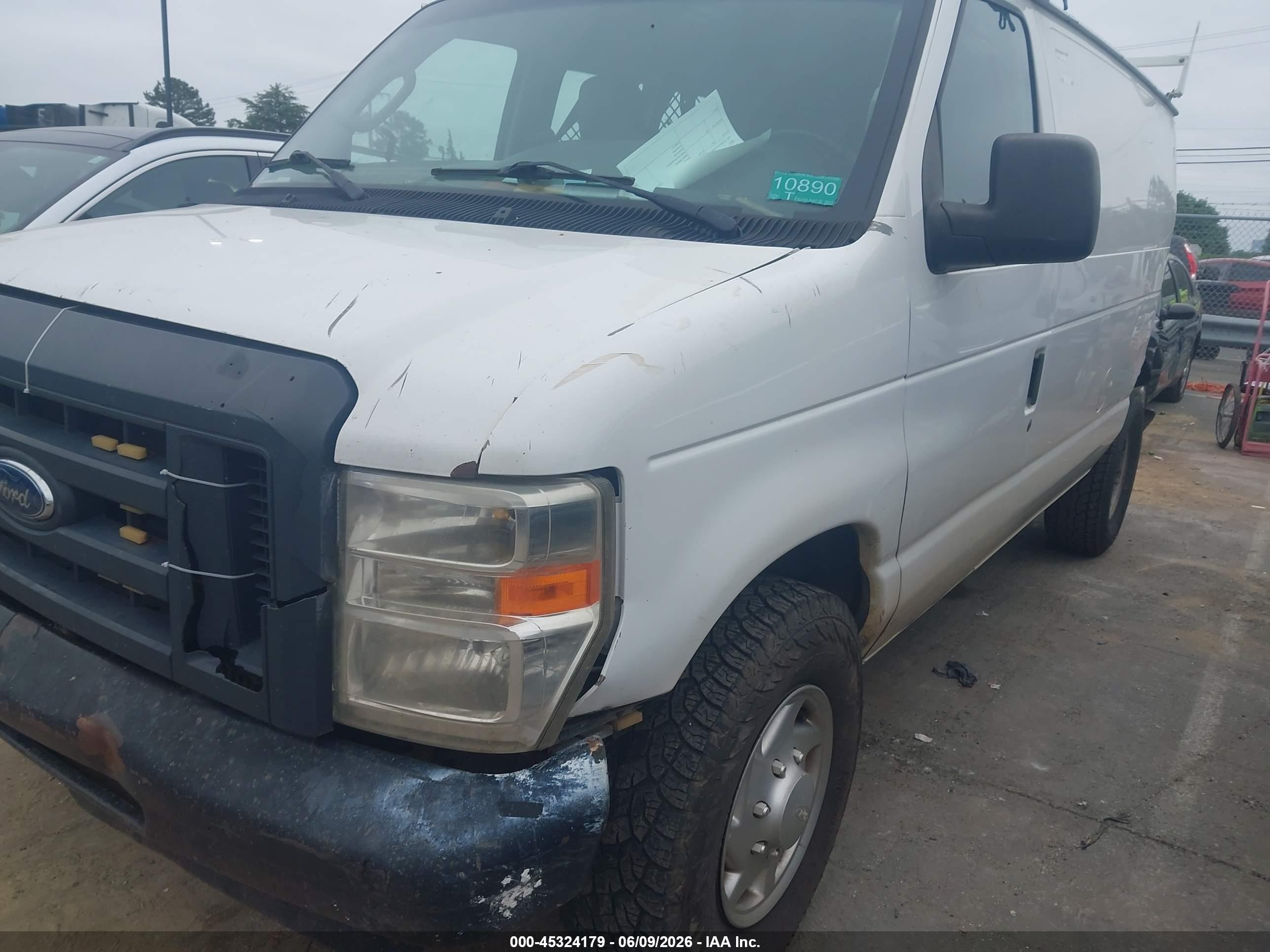 2013 Ford E-250 Commercial White vin: 1FTNE2EL9DDB31447